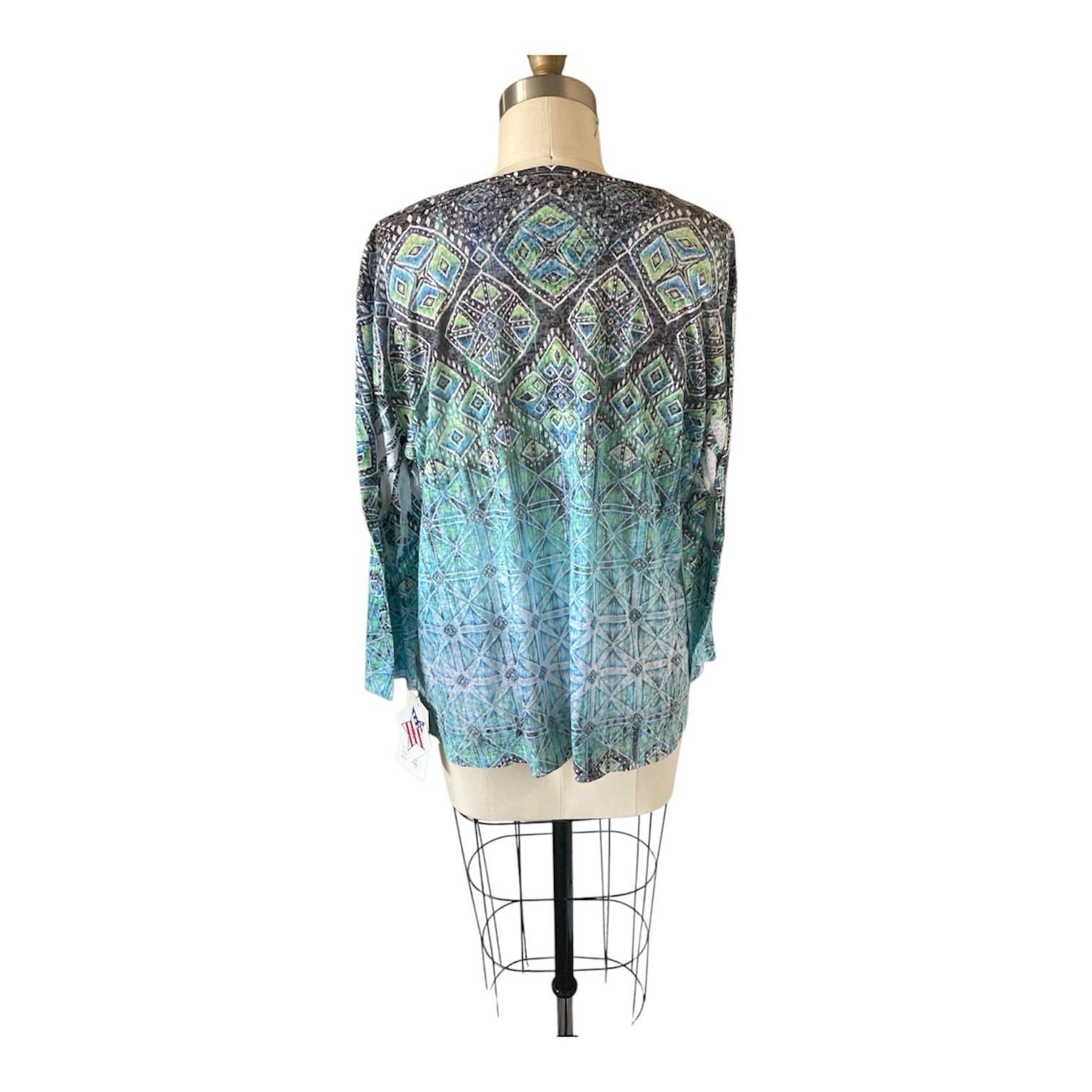 Jess & Jane Women’s 3/4 Sleeve Blue & Green Bedazzled Top Size XL