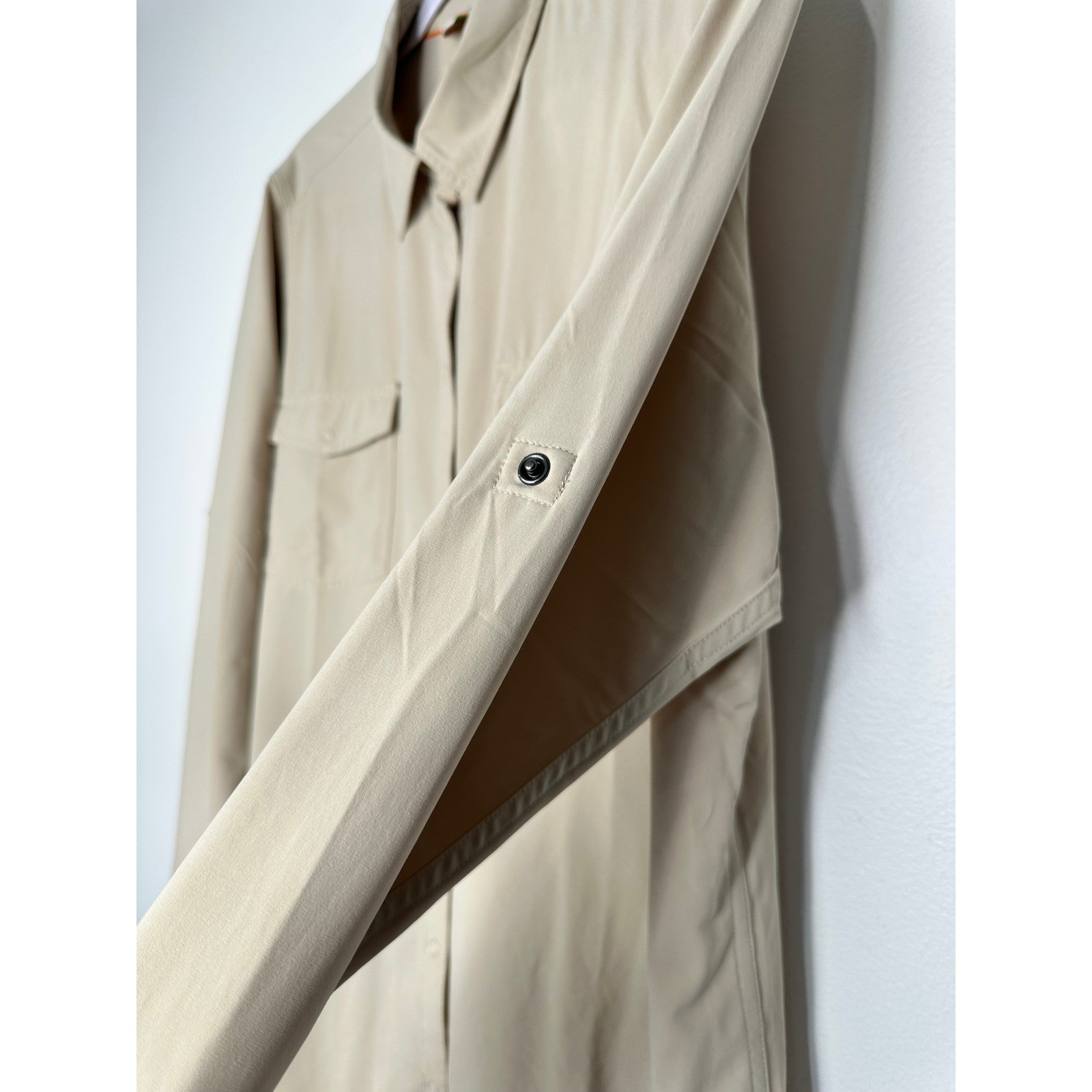 Orvis Insect Shield Roll Tab Sleeve Button Down Shirt Size L Tan Outdoor Hiking