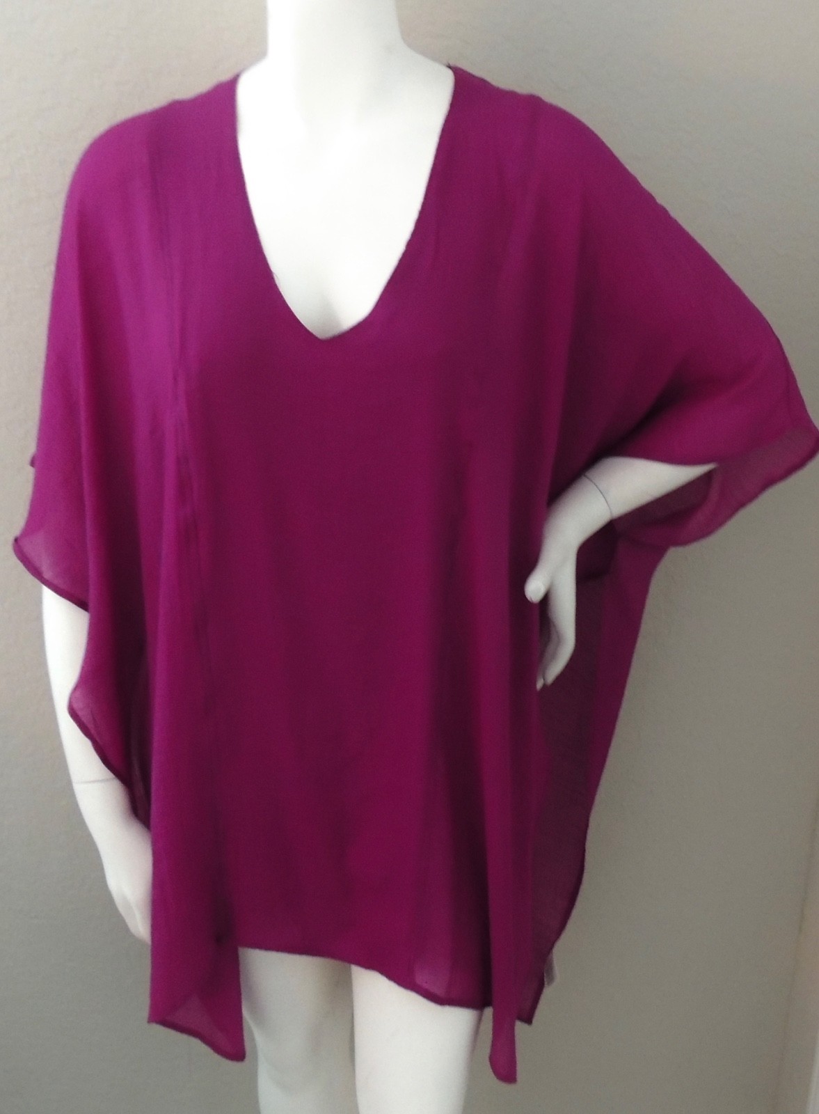 Umgee USA V-Neck Caftan Tunic Cover Up Berry Fuchsia Plus XL/1XL & 1XL/2XL New!