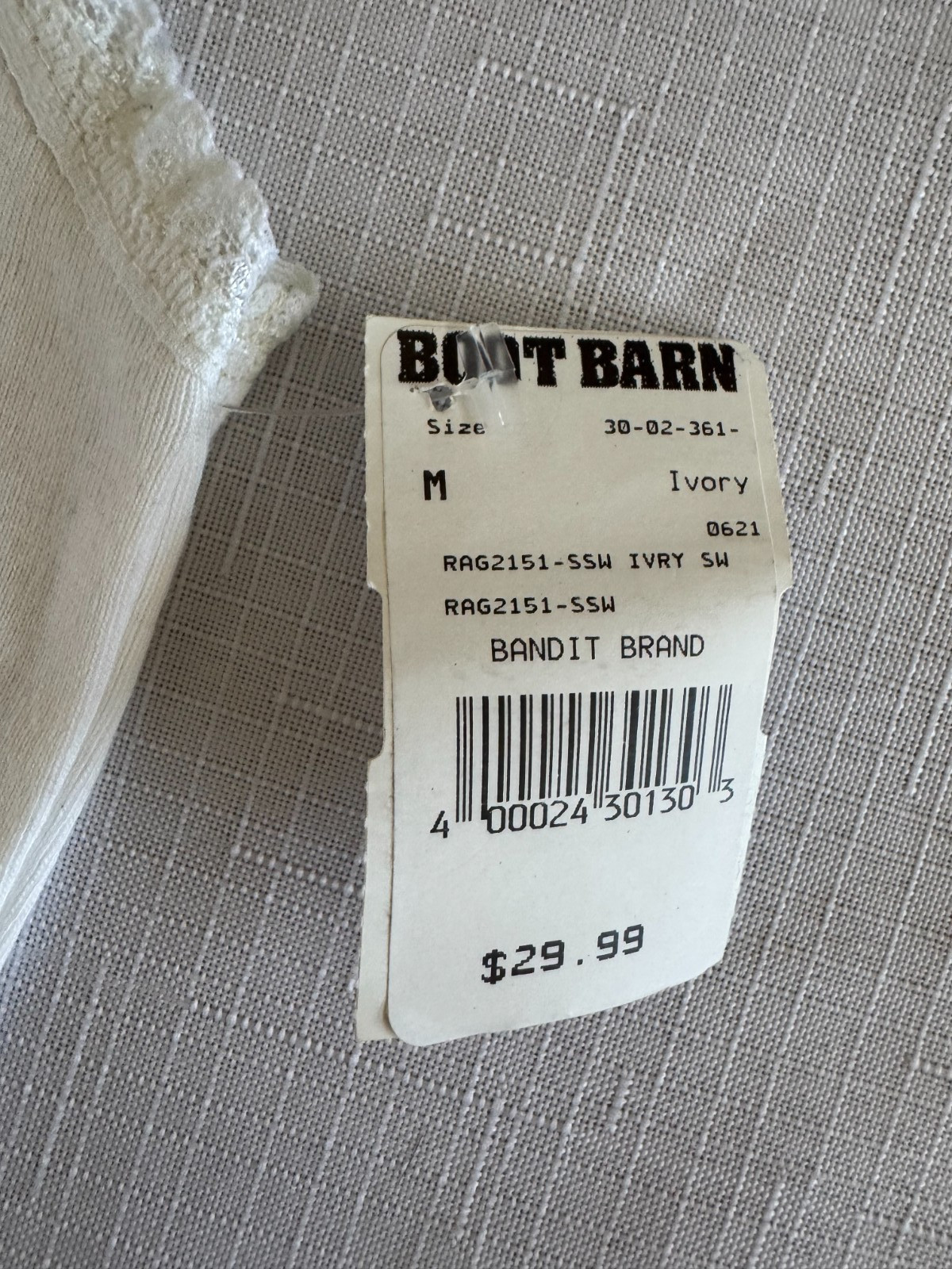 SWEET STRAWBERRY WINE WHITE GRAPHIC TANK BANDIT BRAND BOOT BARN SIZE MEDIUM