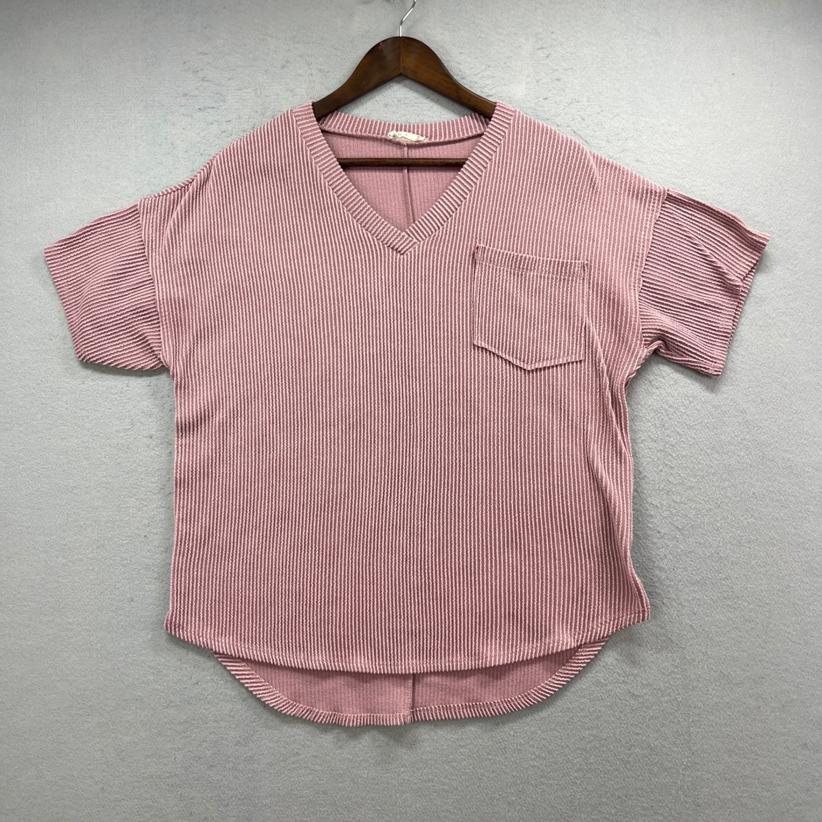 Altard State Top Womens S Dusty Pink Ribbed V Neck Pocket Boxy Coastal Boho Tee