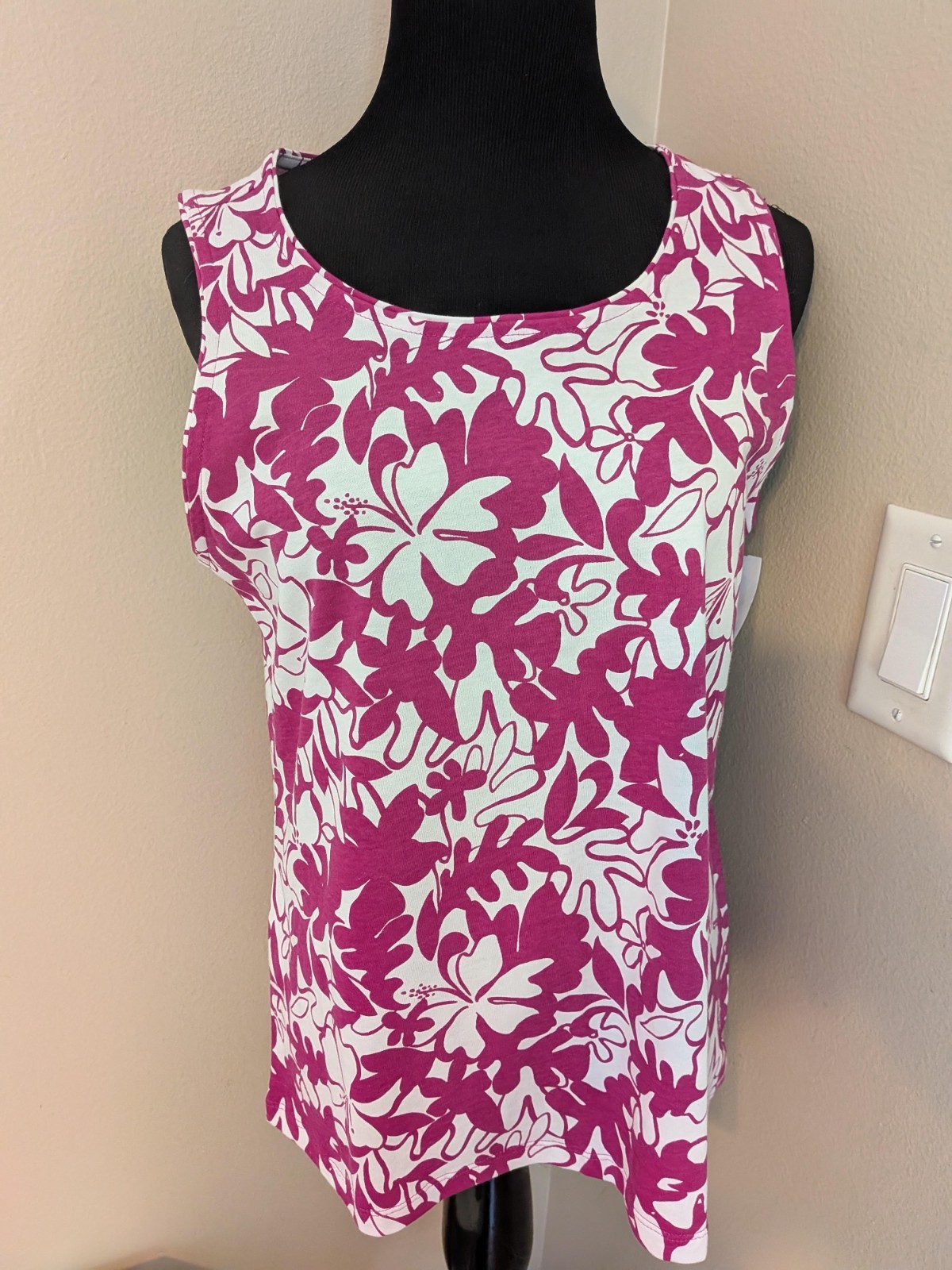 Coral Bay Sleeveless Tank Top Petite Med Vibrant Purple/White Floral Print NEW