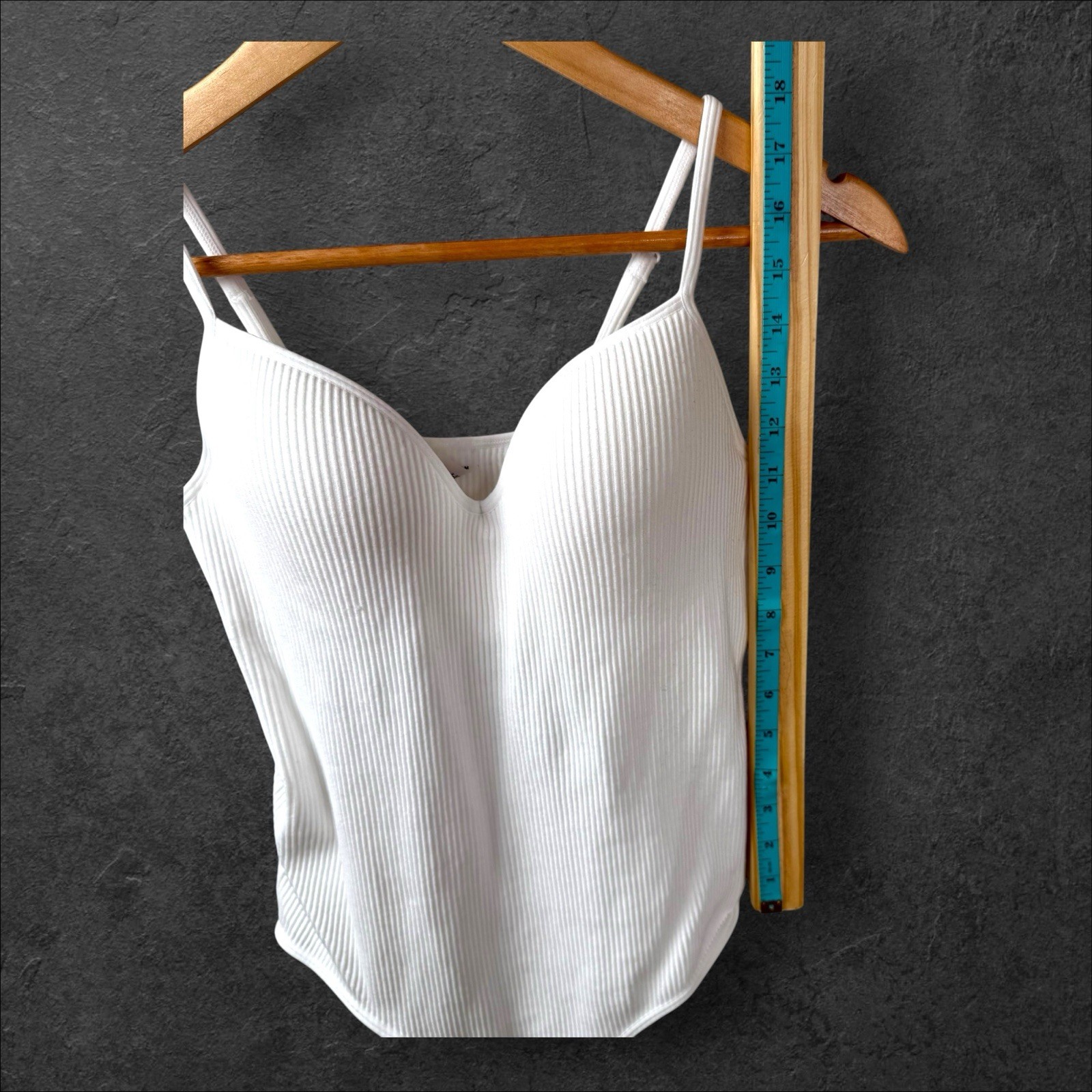 Ribbed Thong Bodysuit Womens Size M/L White Stretch Padded Capsule Wardrobe