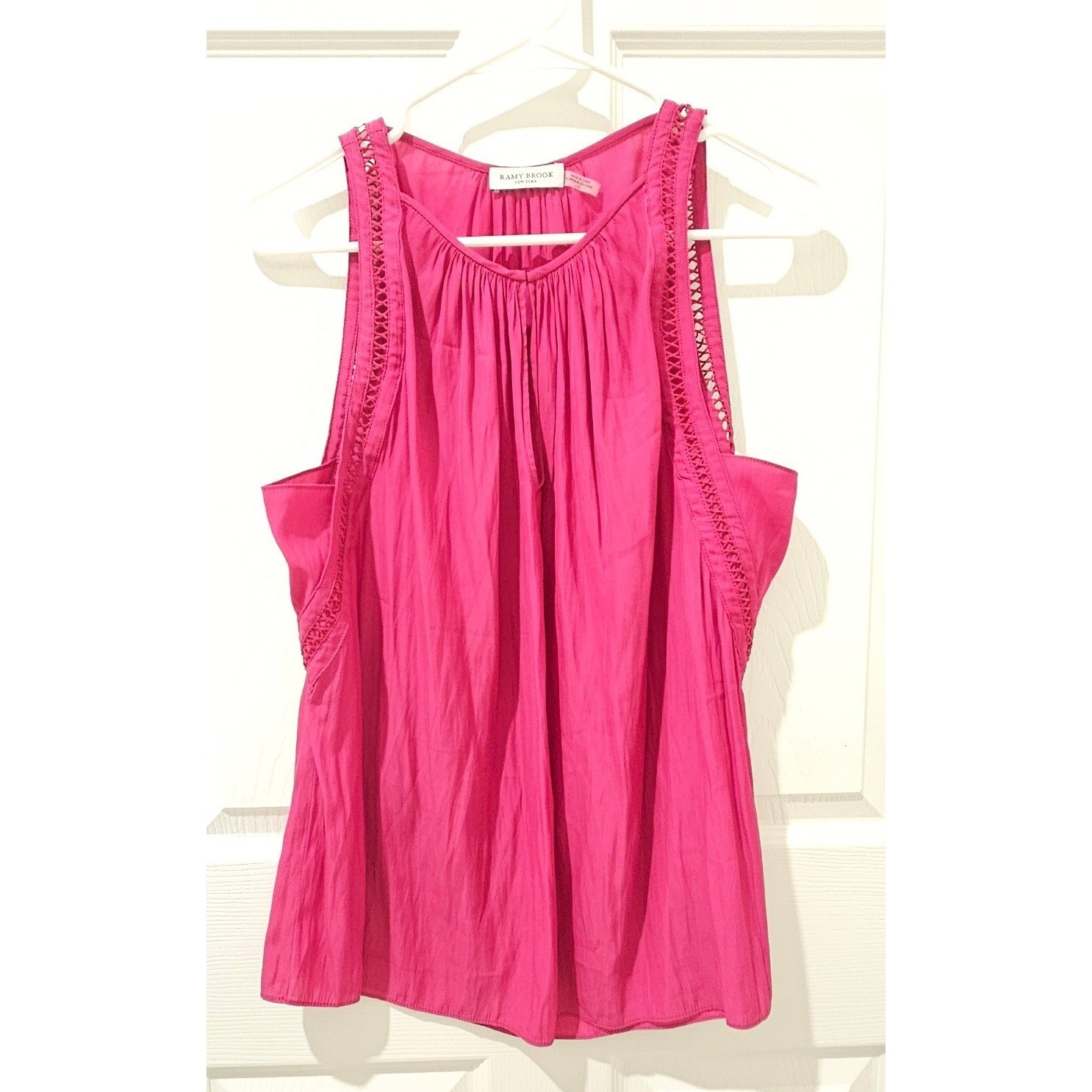 Ramy Brook New York Fuchsia Pink Lace Trim Keyhole Sleeveless Top Blouse Large