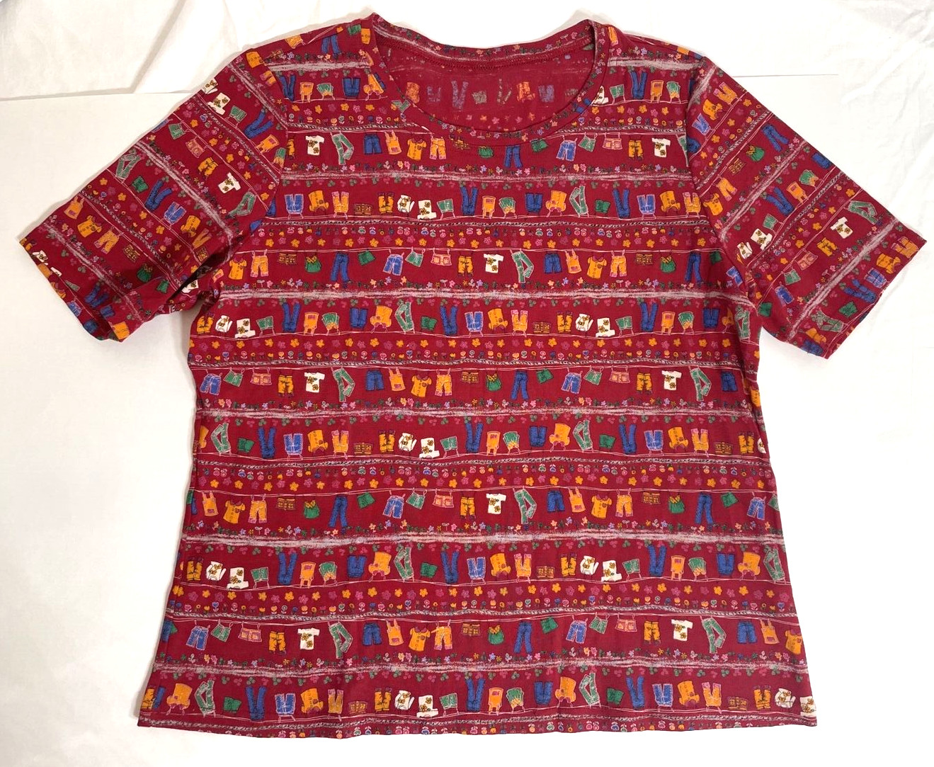VTG 90s Japanese RED All Over Print T-Shirt WOMENS S Classic Tee Laundry Line