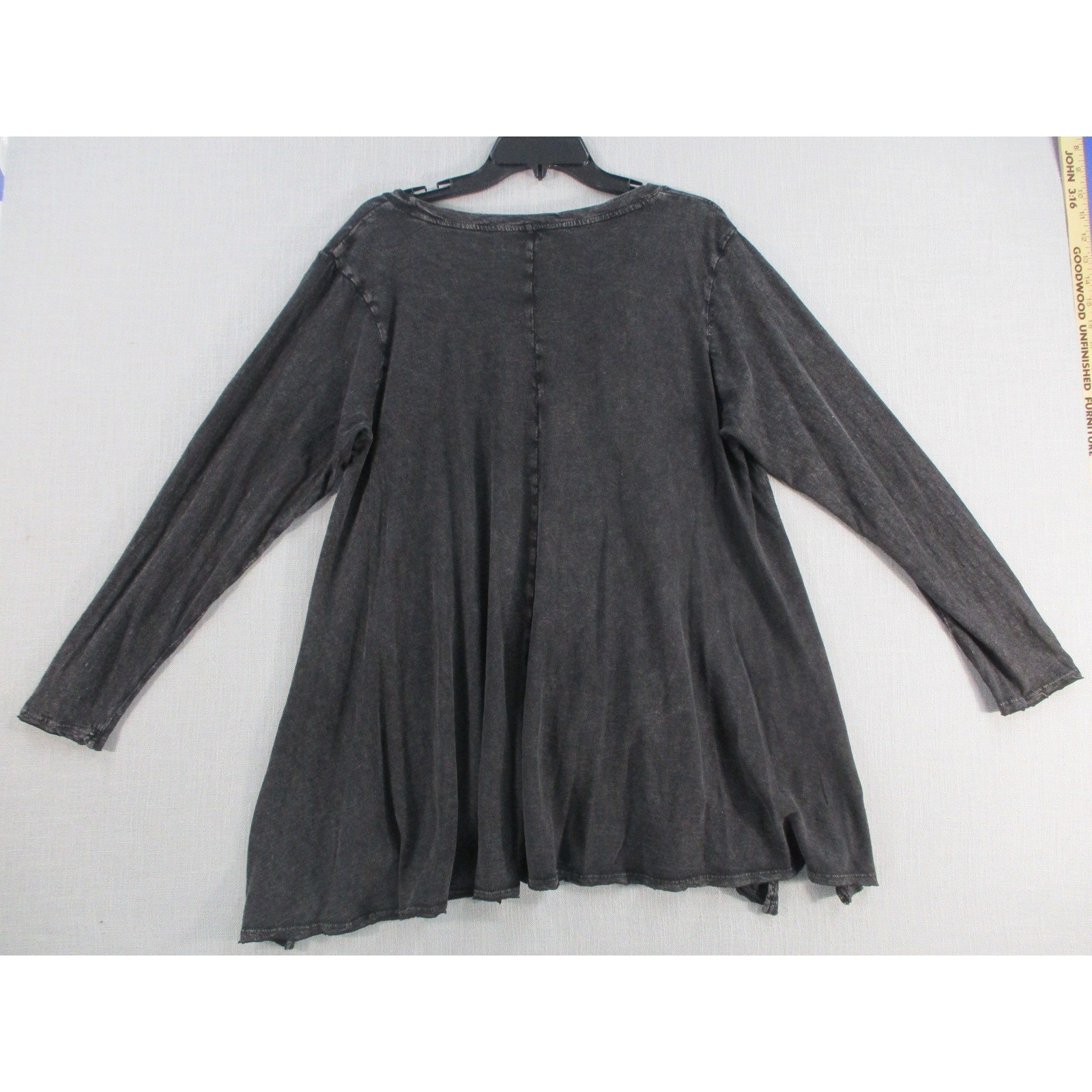 Wonderly Womens 1X Charcoal Gray Acid Wash Long Sleeve High Low Swing Tunic Top