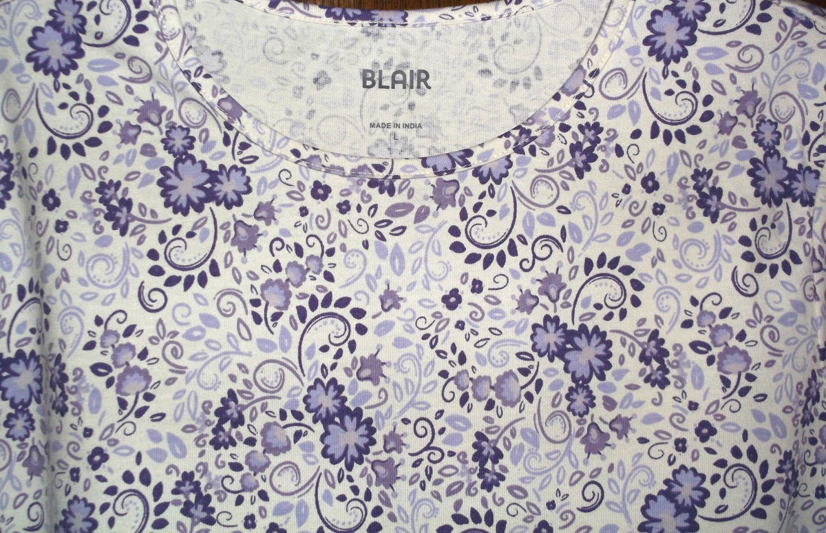 NWOT 💜💙❤️💛💚 BLAIR 💥 3/4 Sleeve Floral Top Stretch L