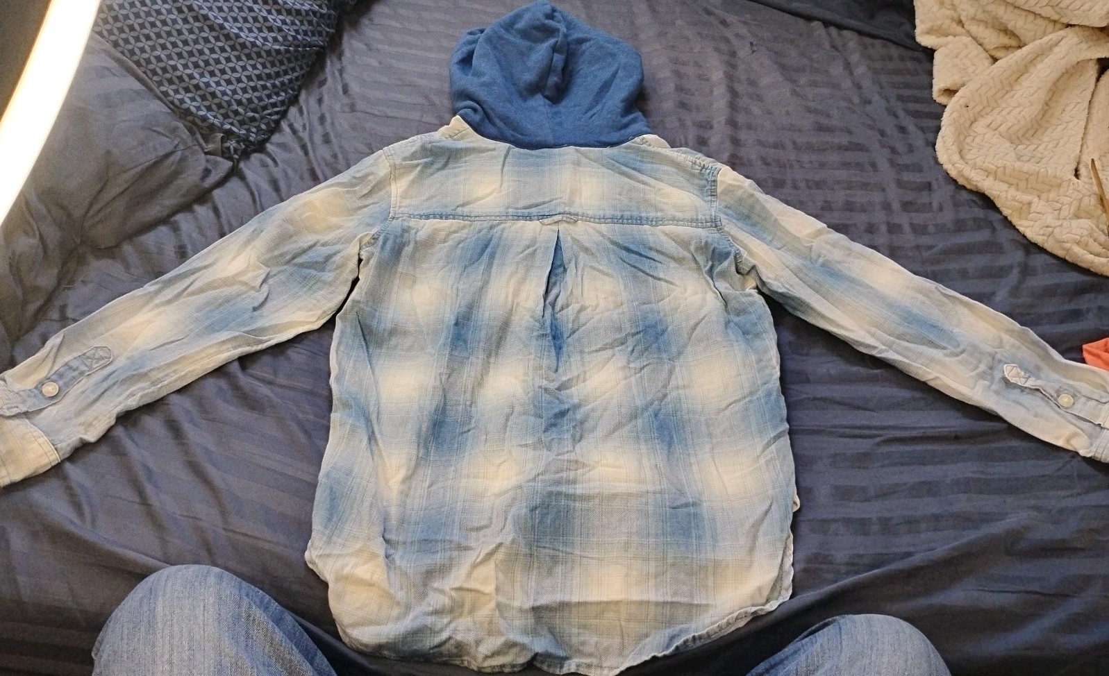 American Eagle Shirt Womens Small Blue Plaid Oversized Flannel Hoodie Button Up