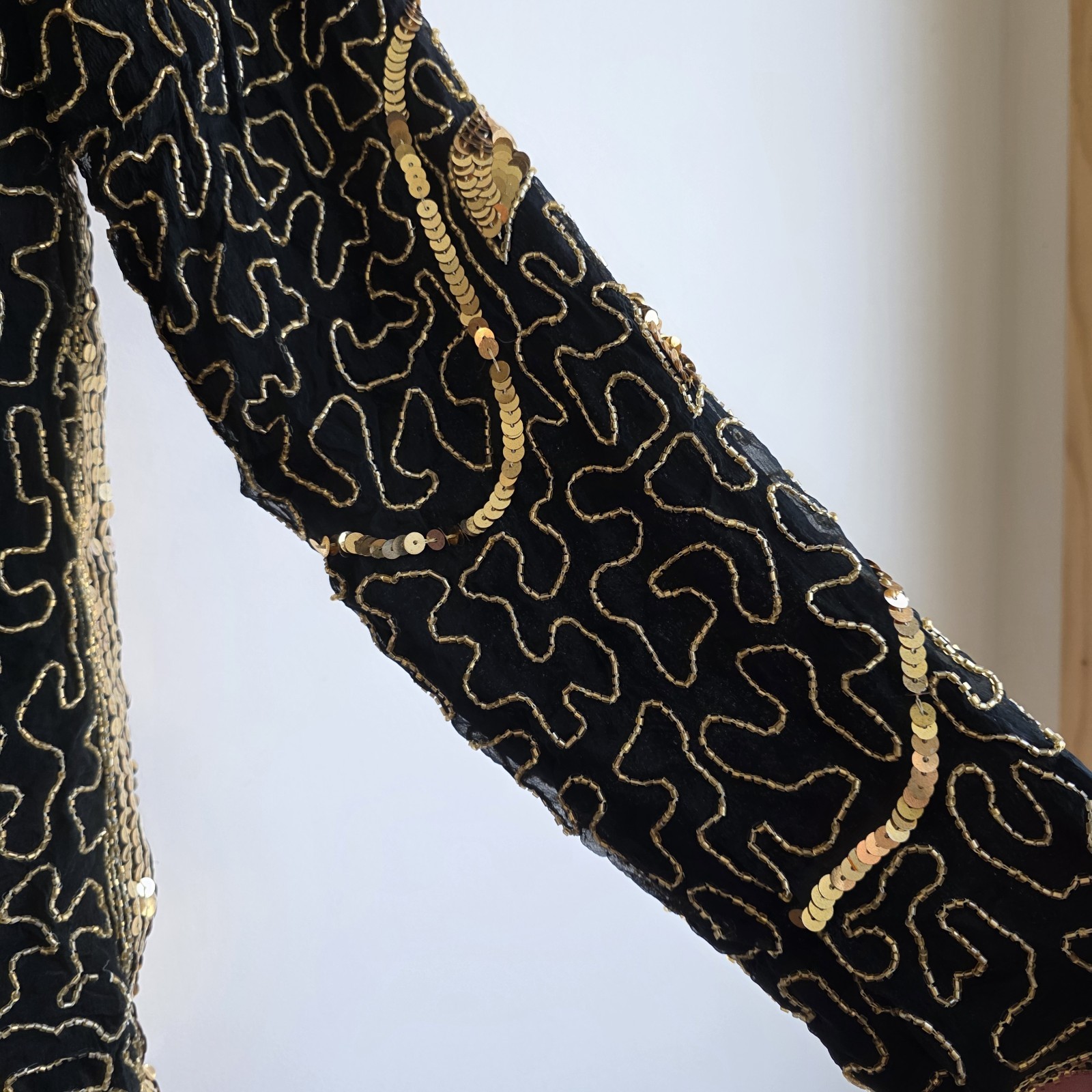 VTG Jean For Joseph Le Bon Top Womens Small Gold Black 100% Silk Sequin Mob Wife
