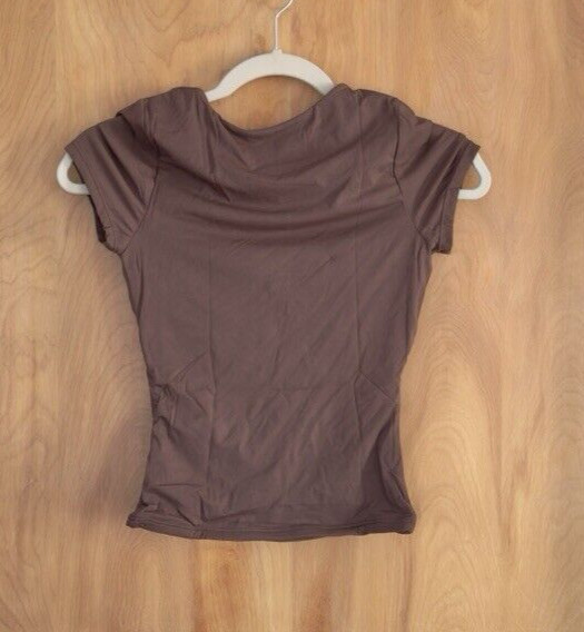 Qinsen Womens Sexy Twist Front V Neck T Shirts Double Lined Slim Fit XS Chestnut