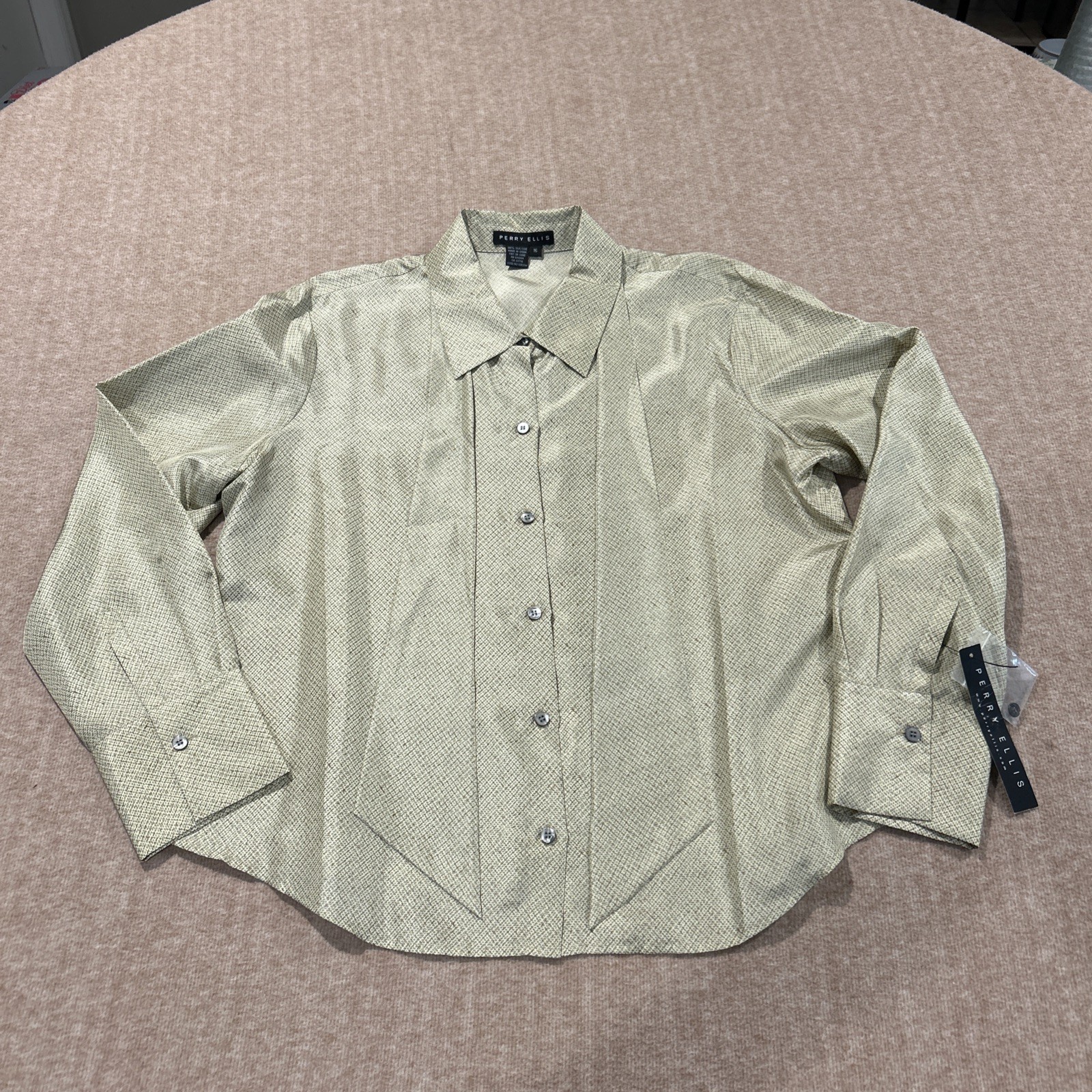 Vintage Perry Ellis 100% Silk Button Down Light Green Blouse With Tie Plus 16