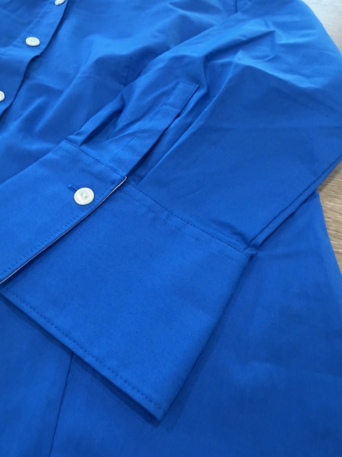 Hinson Wu Royal Blue Shirt Button Up Classic Size 8 NWOT Preppy