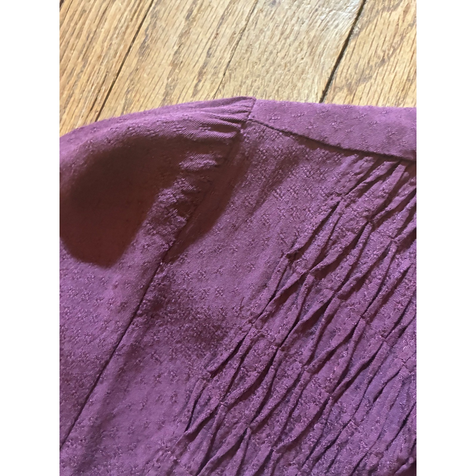 Christopher & Banks Plum Purple Pintuck Dobby Button Front Blouse Womens Medium