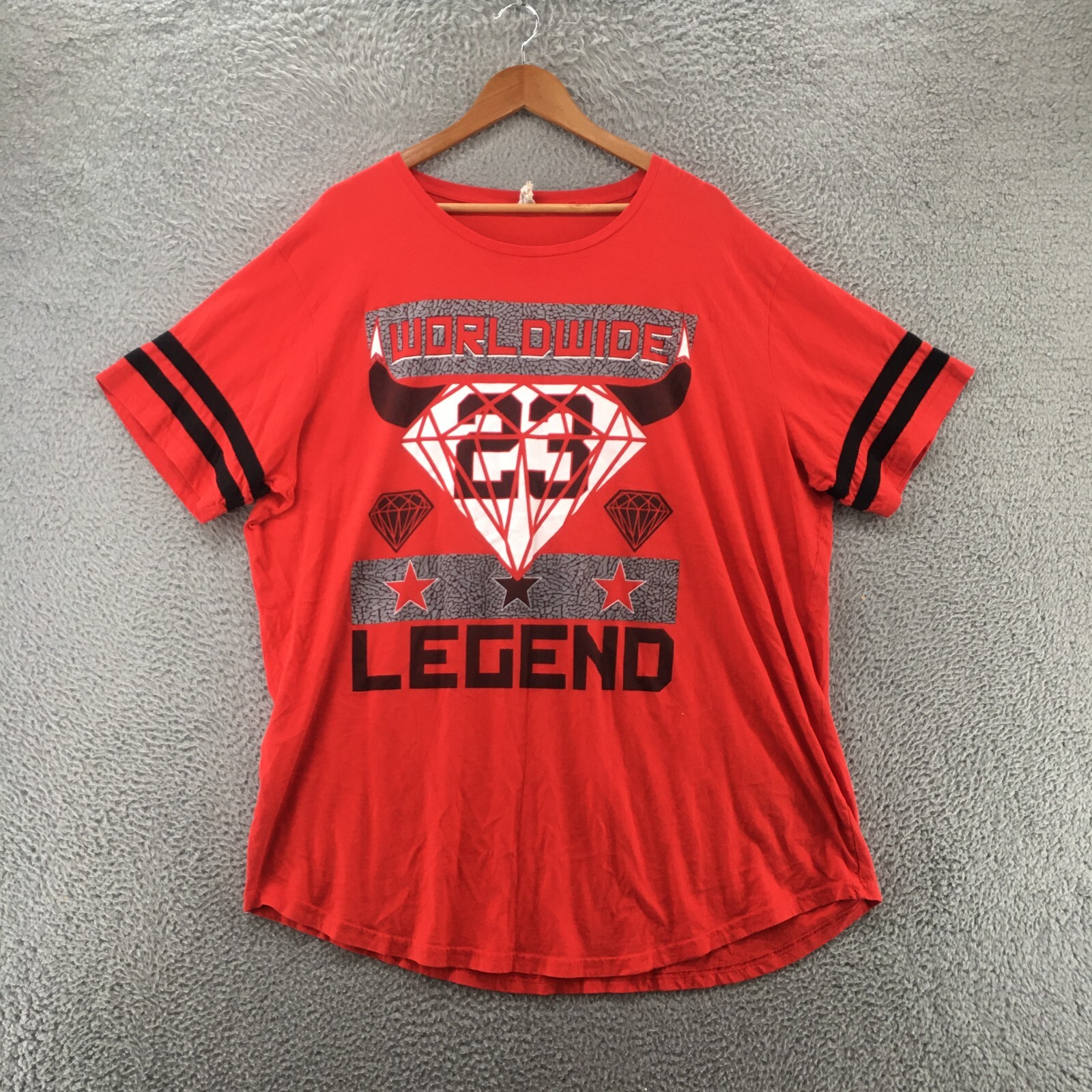Chicago Bulls Michael Jordan Worldwide 23 Legend Tee T-Shirt Women 3X Red Cotton