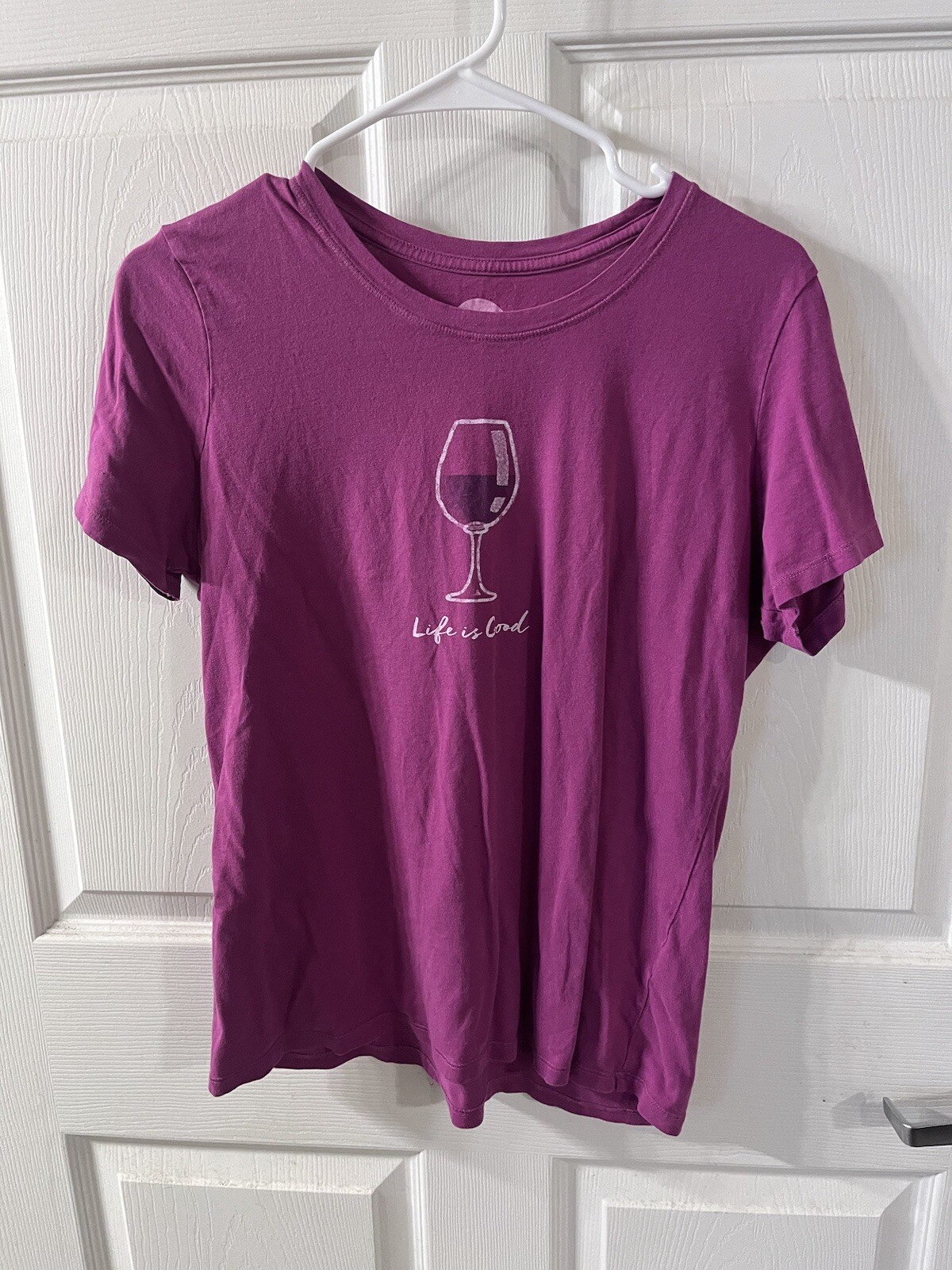Women’s Life Is Good Wine Graphic T Shirt Size Small Magenta