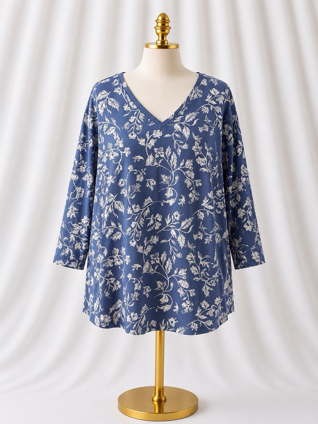 Denim & Co. Printed 3/4 Sleeve V-Neck Top Stretch Knit Tee Denim Blue Size 3X