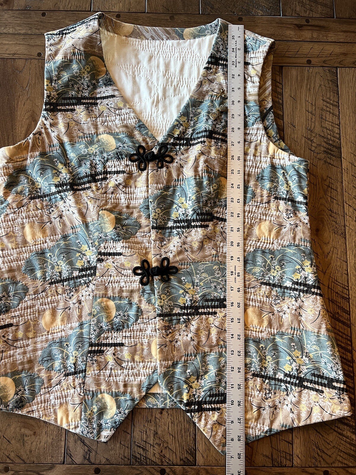 VTG Handmade Quilted Vest Granny Women’s Size M/L Charms Moon Flowers Boho 90’s