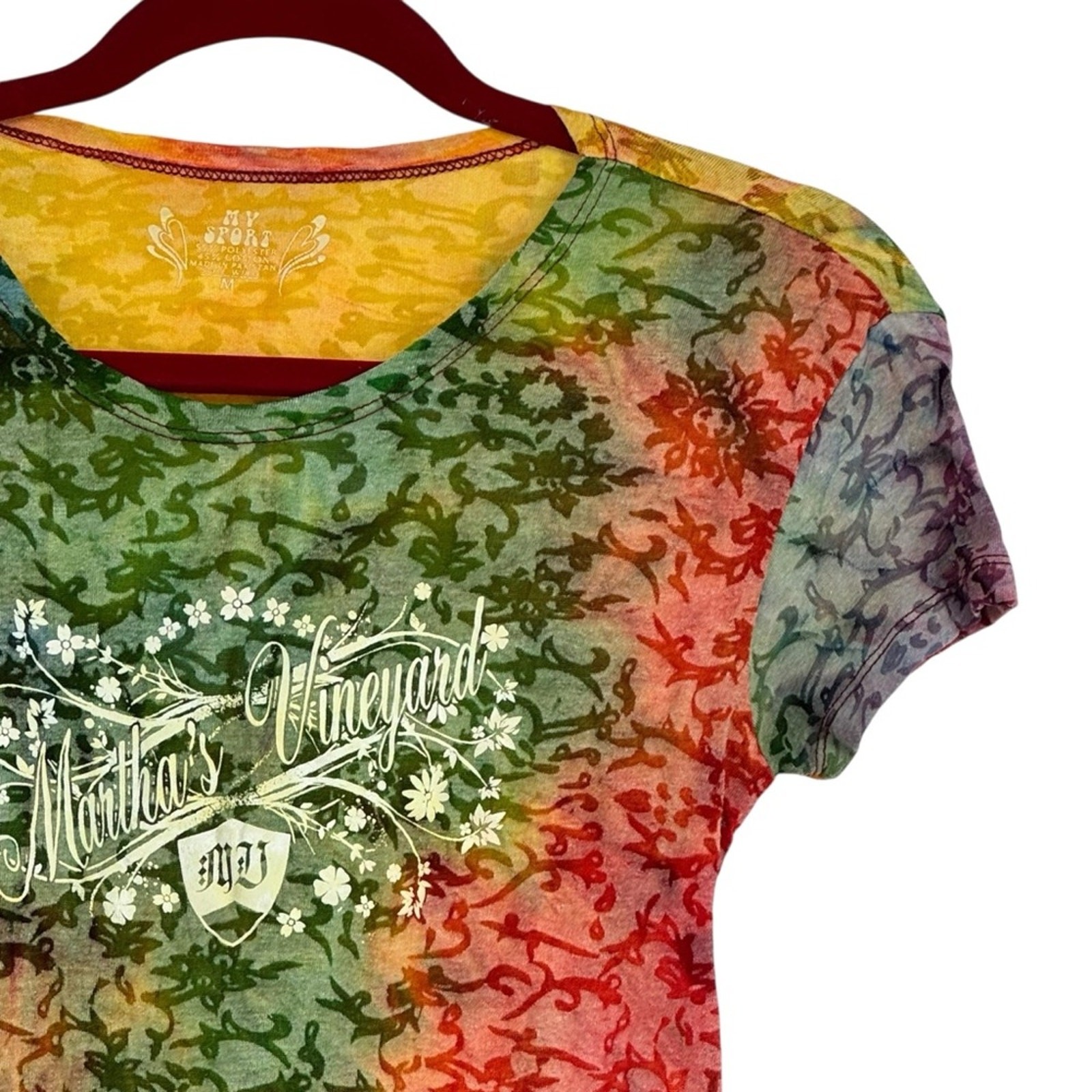 MV Sport Med Multi Color Burnt Velvet SS T-Shirt w Martha’s Vineyard Graphic