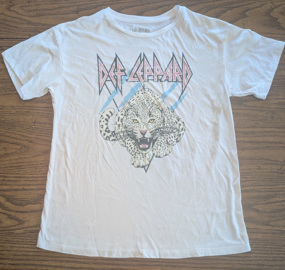 Ladies Def Leppard – Leopard Shirt Size XXL