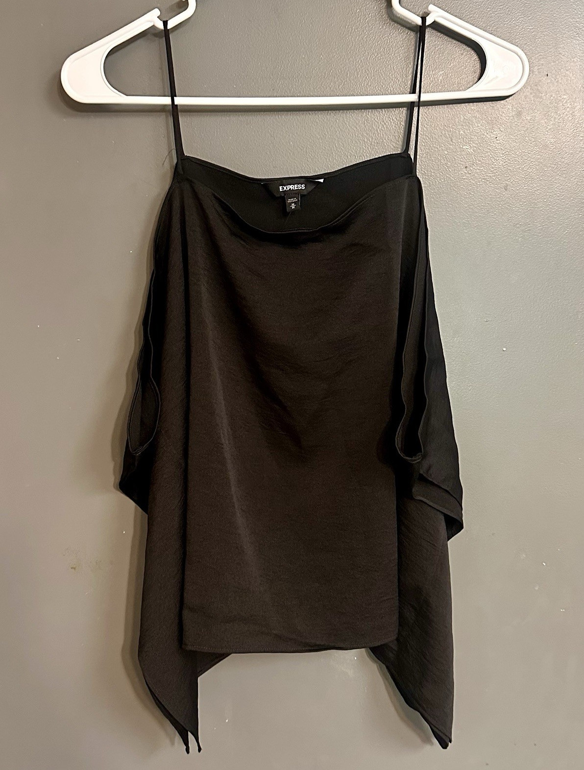 Express Women’s Black Cowl Neck Spaghetti Strap Camisole Tank Top Size M