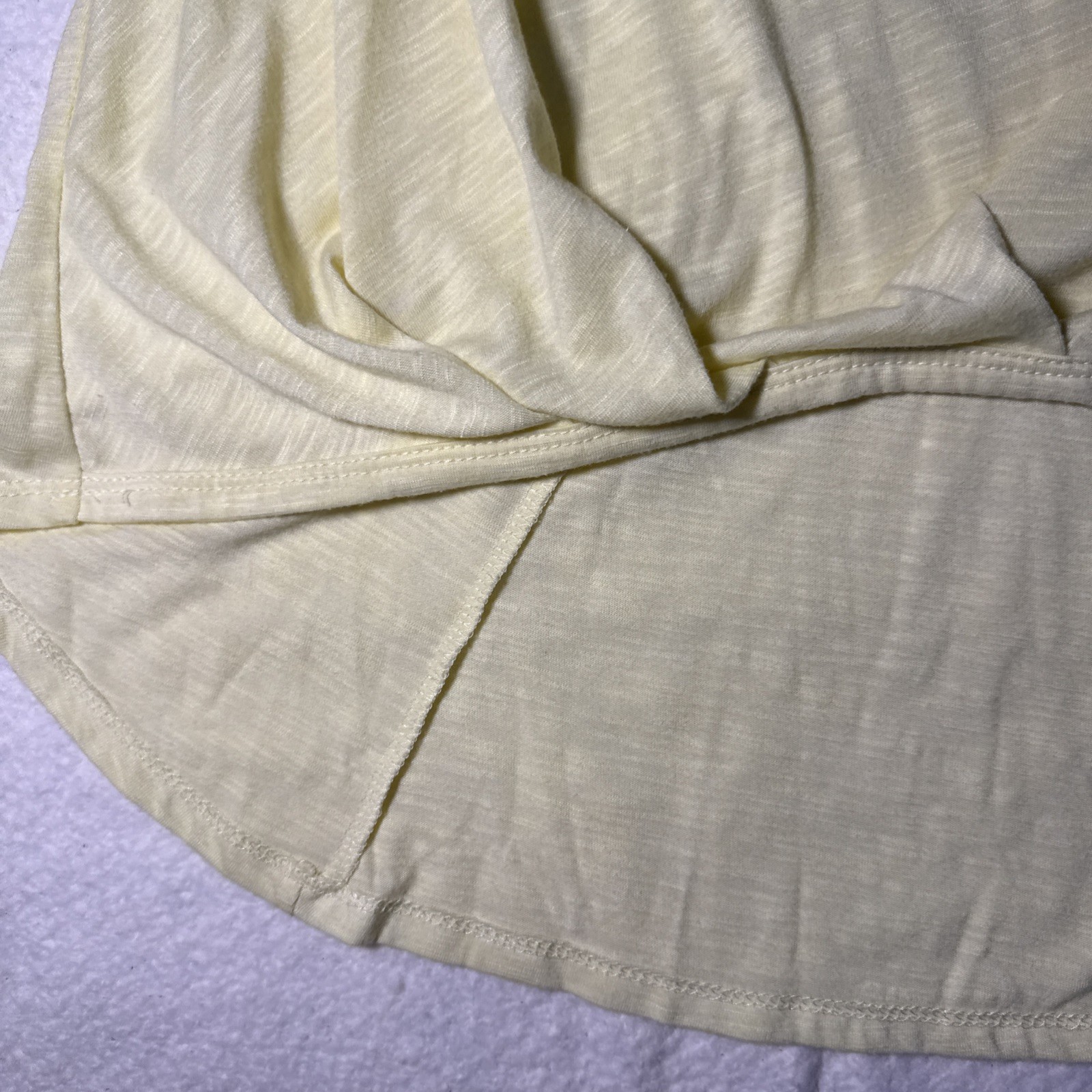 Signature Studio Woman’s Light Yellow Tank Top Size Medium