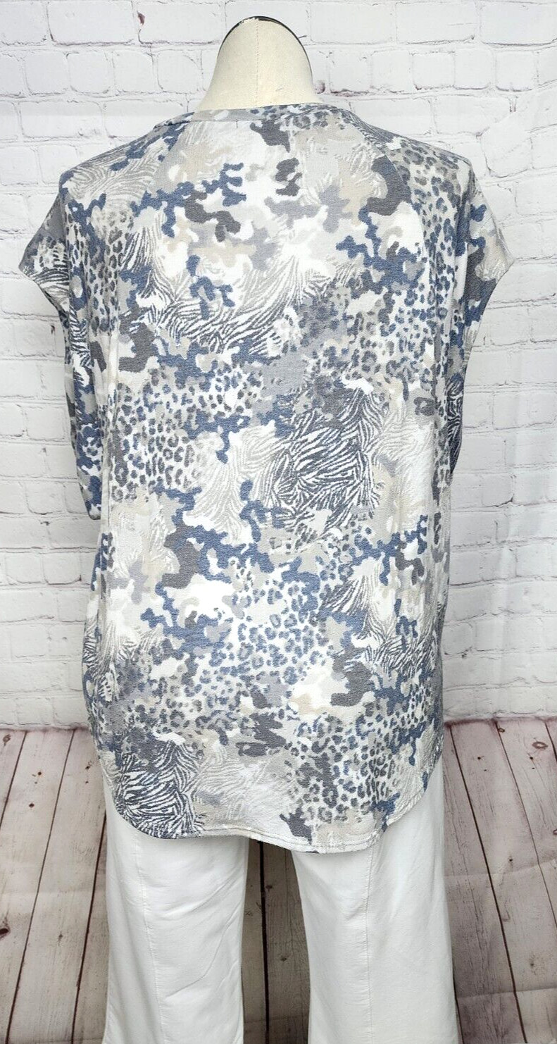 Adora Top Dolman Sleeve Soft Knit Oversized Beachy Camo Leopard Coastal Resort M