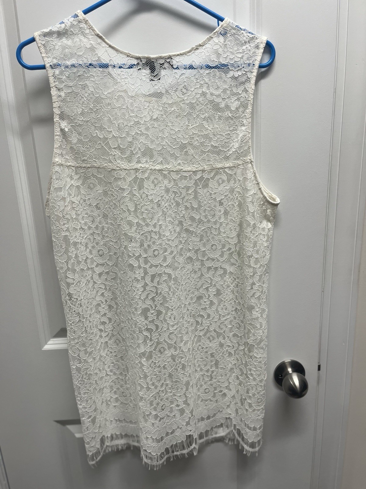 Karen Kane Women’s XL Lace Tank Top Off White Sheer Side Slits Eyelash Hem