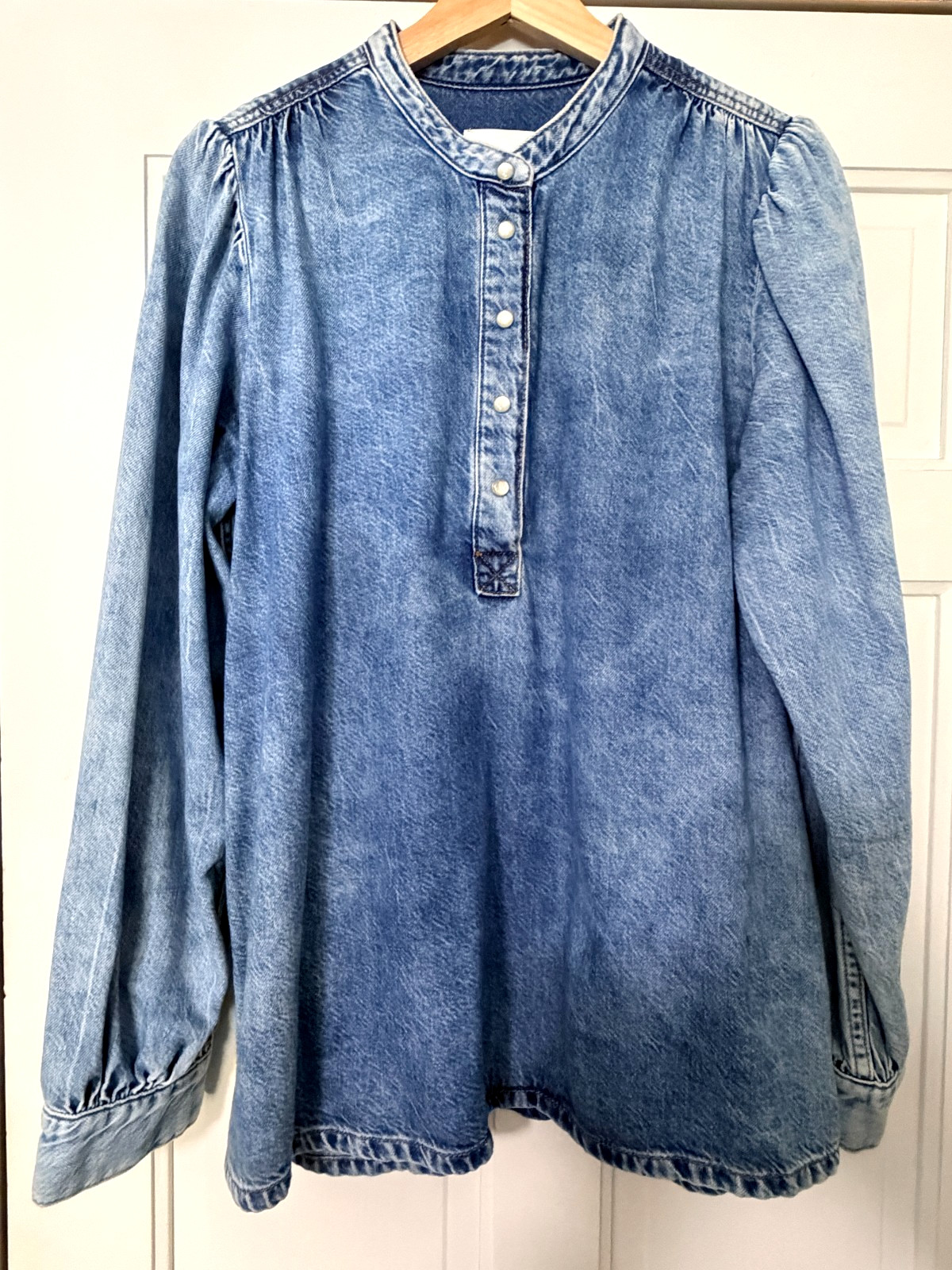 GANNI Lightweight Denim Henley Blouse Puff Sleeve Size 40 M/L Western