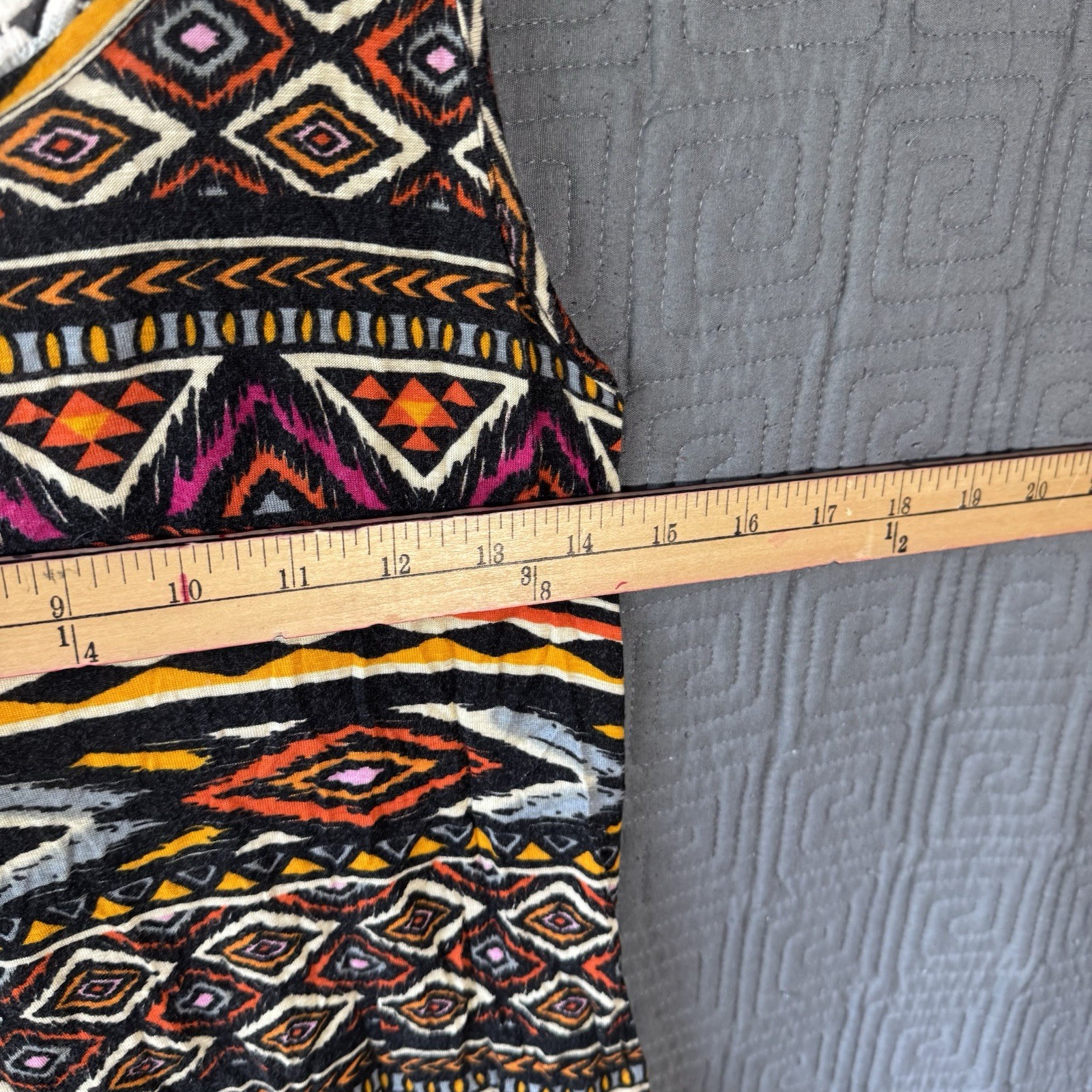 Annabelle Blouse Women’s Medium Vintage Aztec Print Multicolor Tank Knit