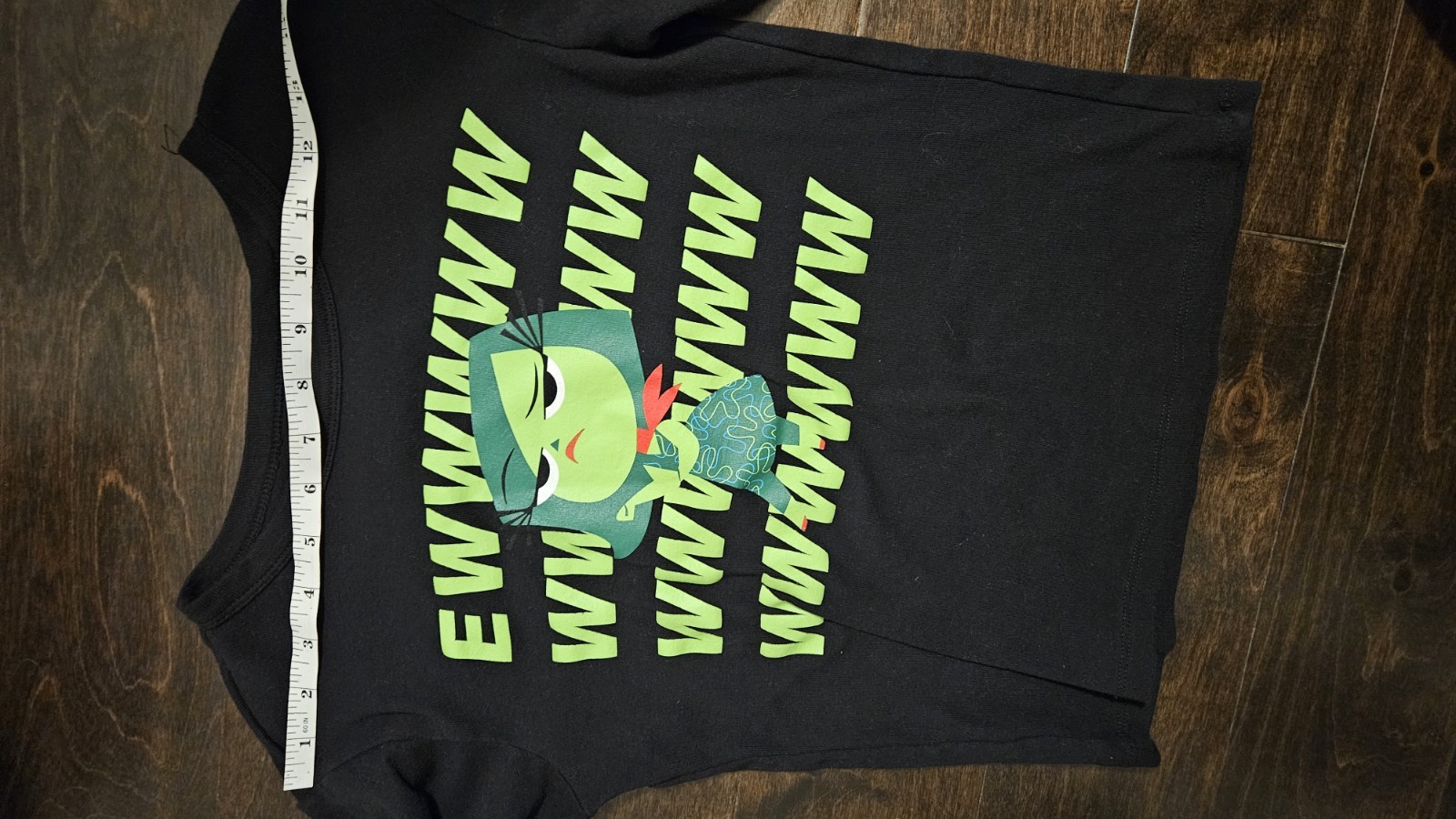 Disney Pixar Inside Out 2 Disgust EWW Long Sleeve Crop Top Womens Juniors S