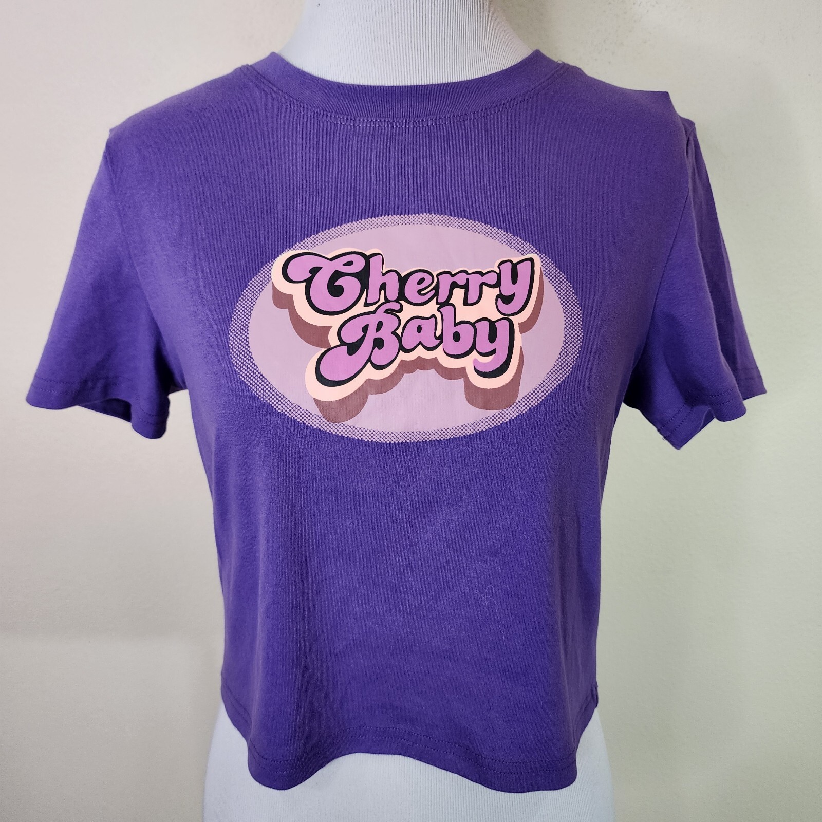Cider Women’s Purple Crop Top T Shirt Size Large ‘Cherry Baby’