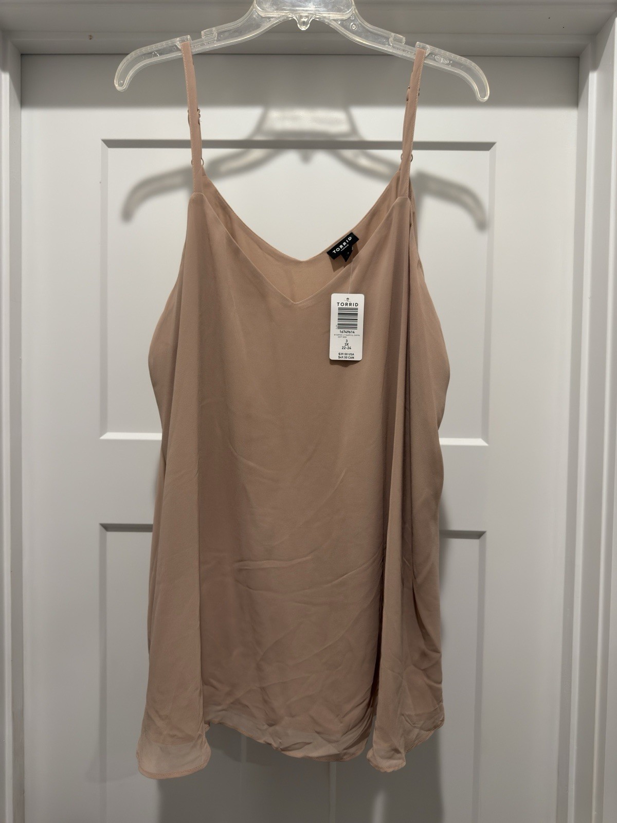 NWT Torrid Top 3X Sophie Swing Chiffon Cami Adjustable V-neck layered Lt. Taupe