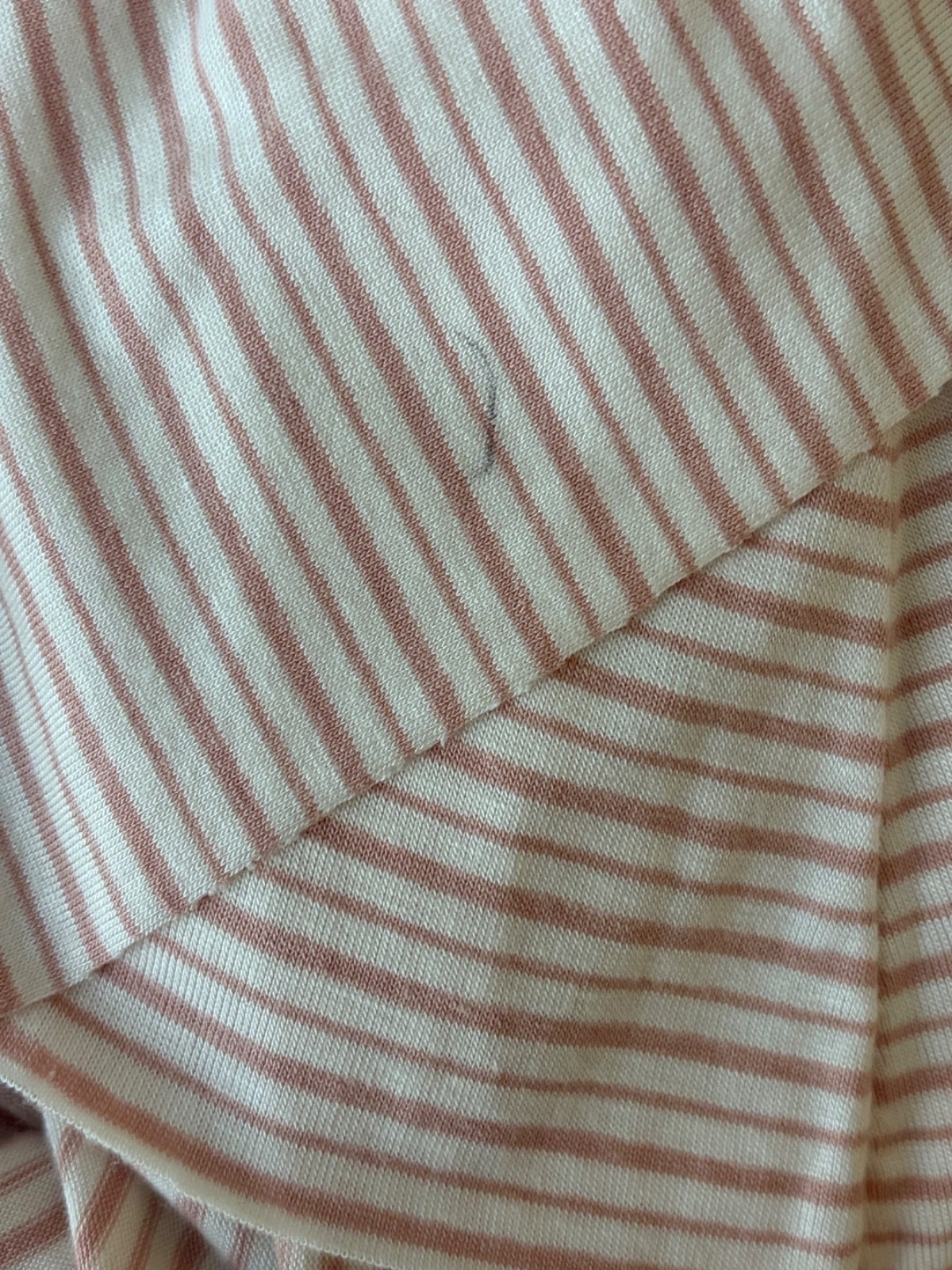 ELAN WOMEN’S ASYMMETRIC STRIPED TOP SIZE M