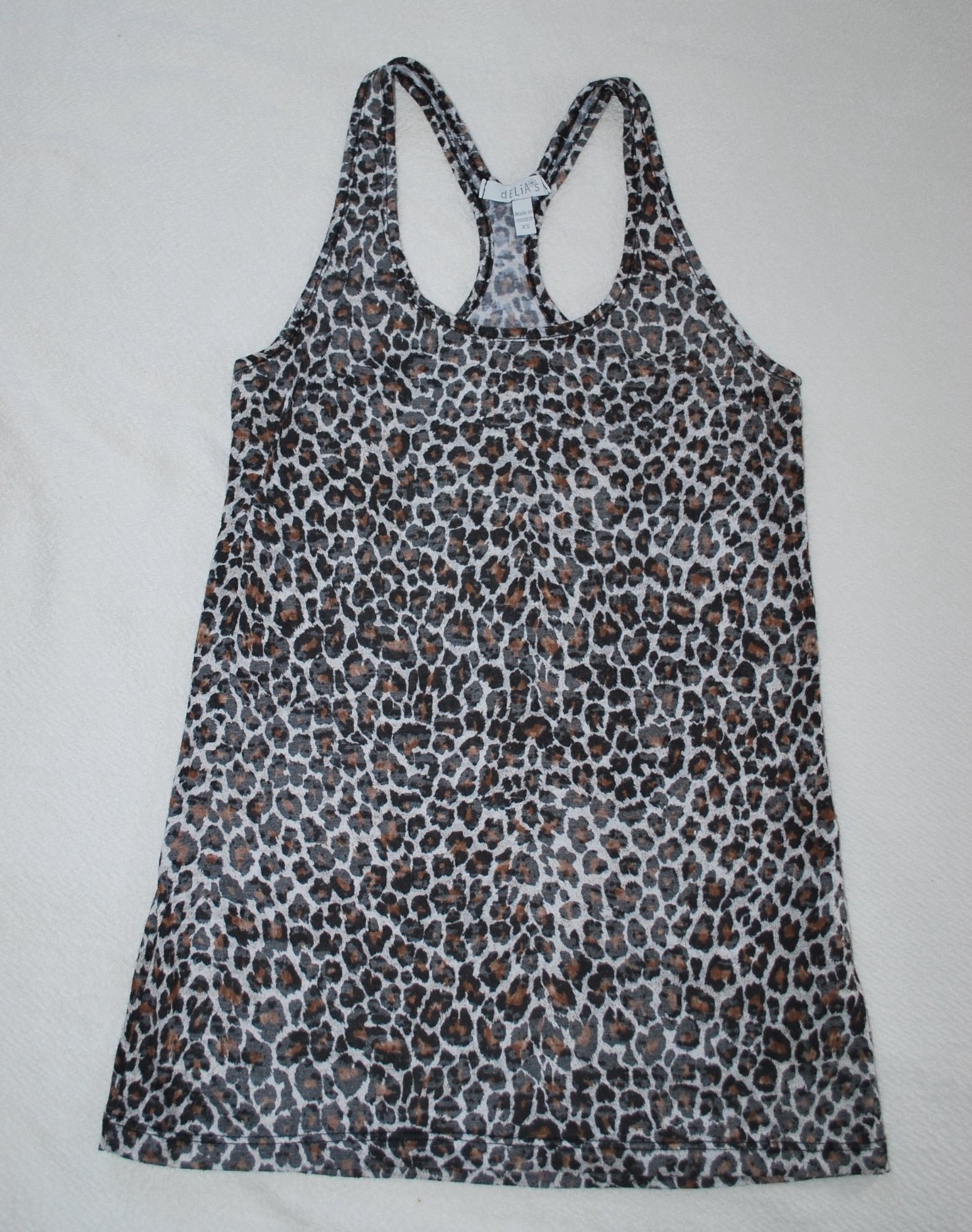 EUC! dELiA’s leopard animal racer-back sleeveless lightweight top (XS)