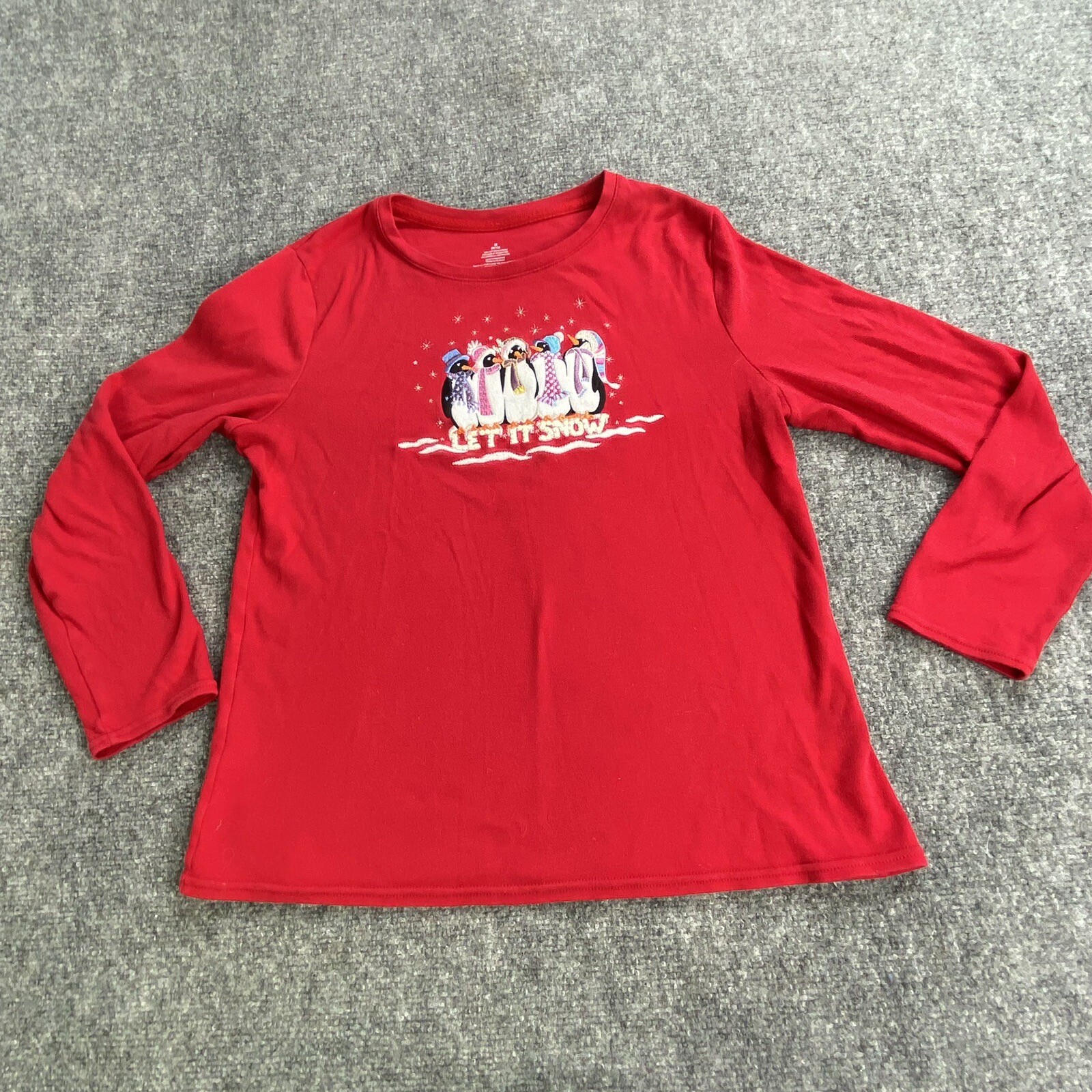 Christmas Let It Snow Penguin Top Women M Red Embroidered Sequin Holiday Winter