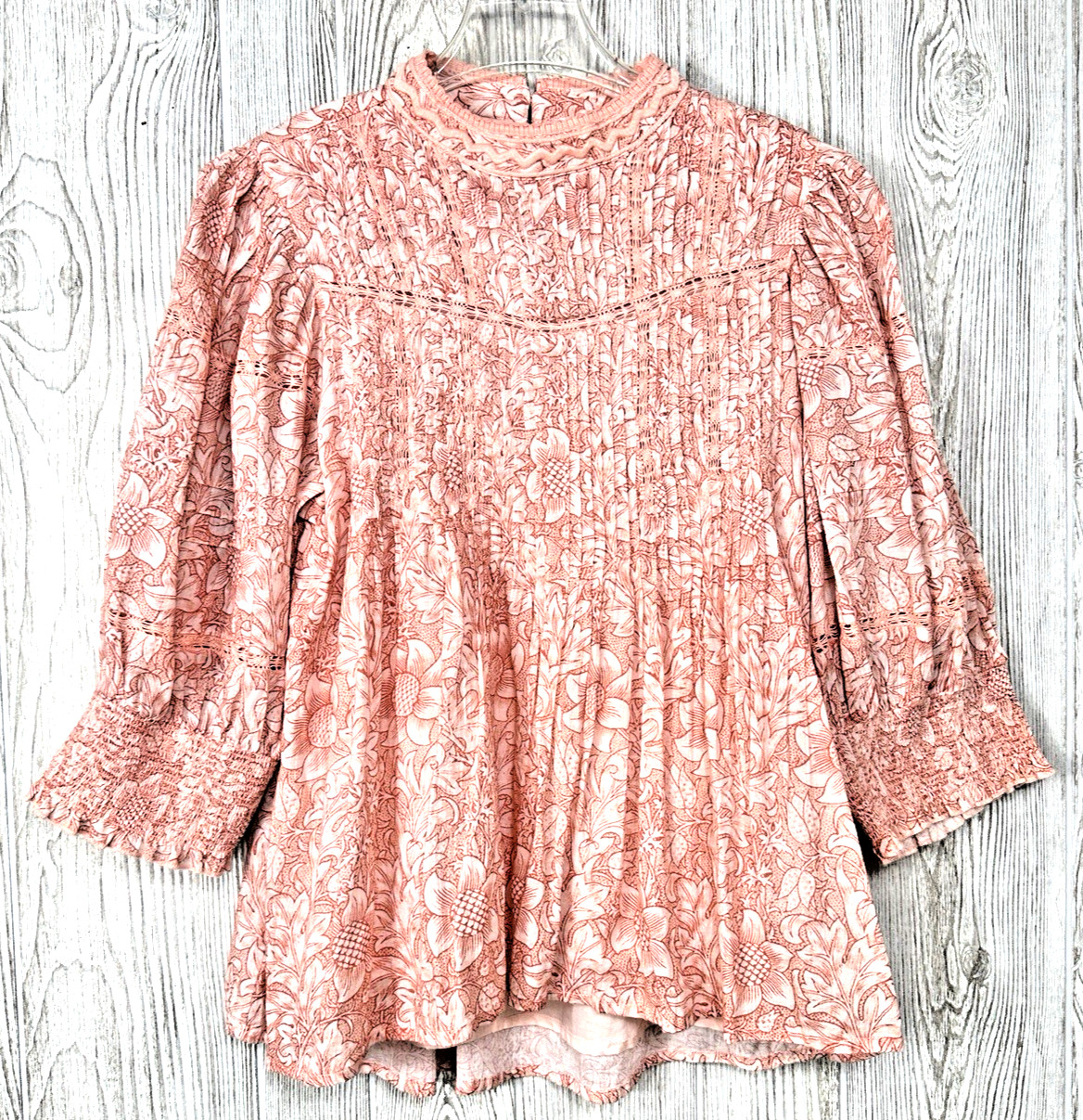 Sundance Peach Floral High Collar Crocheted Blouse Pleated Size XS Boho Peasant
