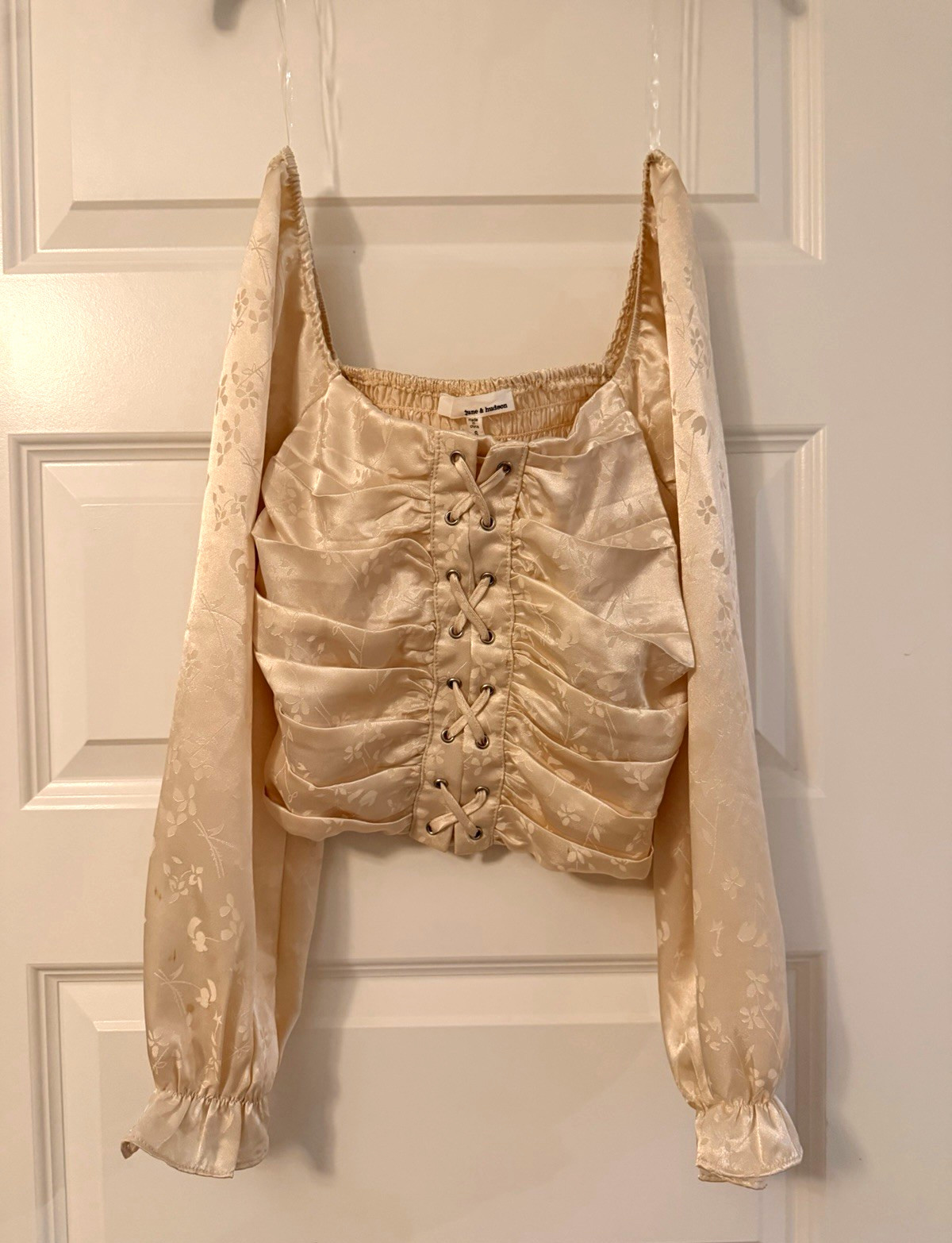 June & Hudson Beige Satin Floral Square Neck Puff Sleeve Lace-Up Blouse S