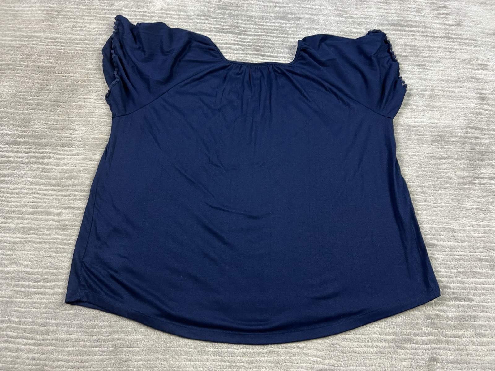 Kim Rogers Top Womens Medium Blue Short Sleeve Polyster Blend Lace Neckline