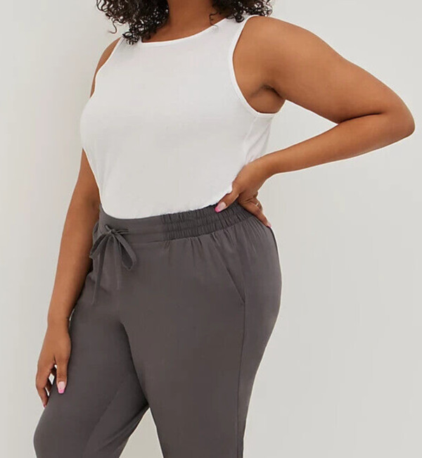 Torrid Signature Jersey Everyday Crew Neck Tank White 2 2X 18 20 #B95545