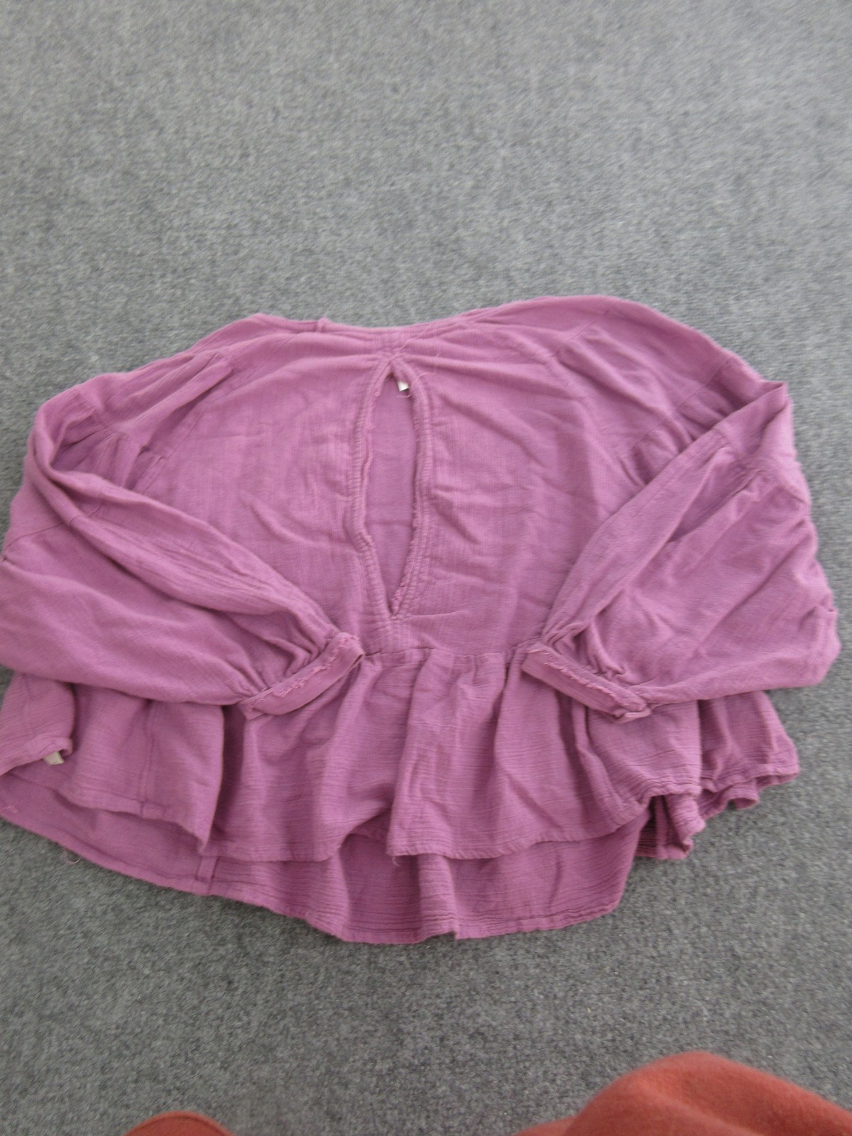 Free People Blouse Womens Small Purple Ruffle Hem Balloon Sleeve Scoop Neck Boho