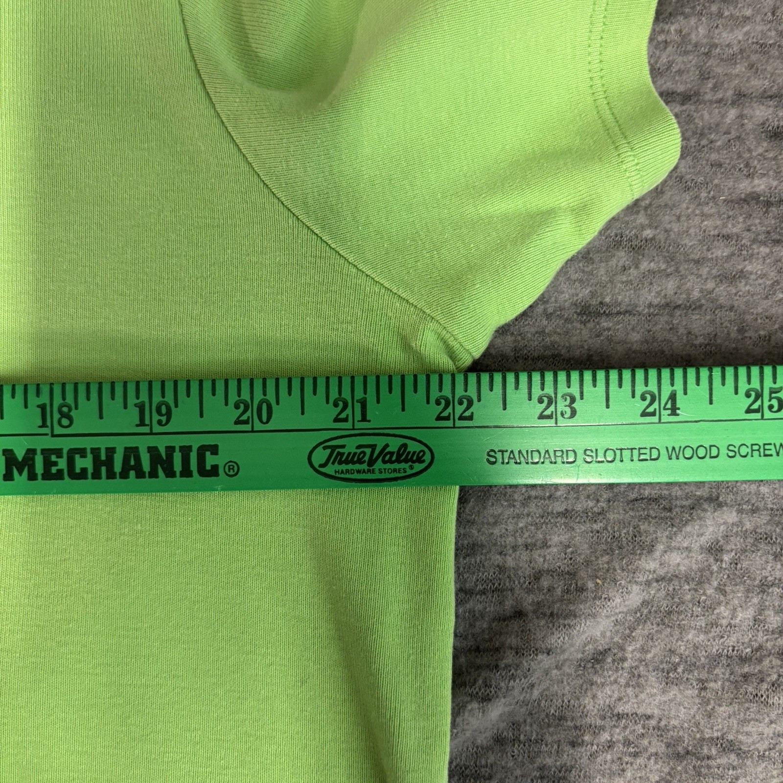 Pendleton Lime Green T-shirt XL 100% Cotton Machine Wash Bright Colorful Cool