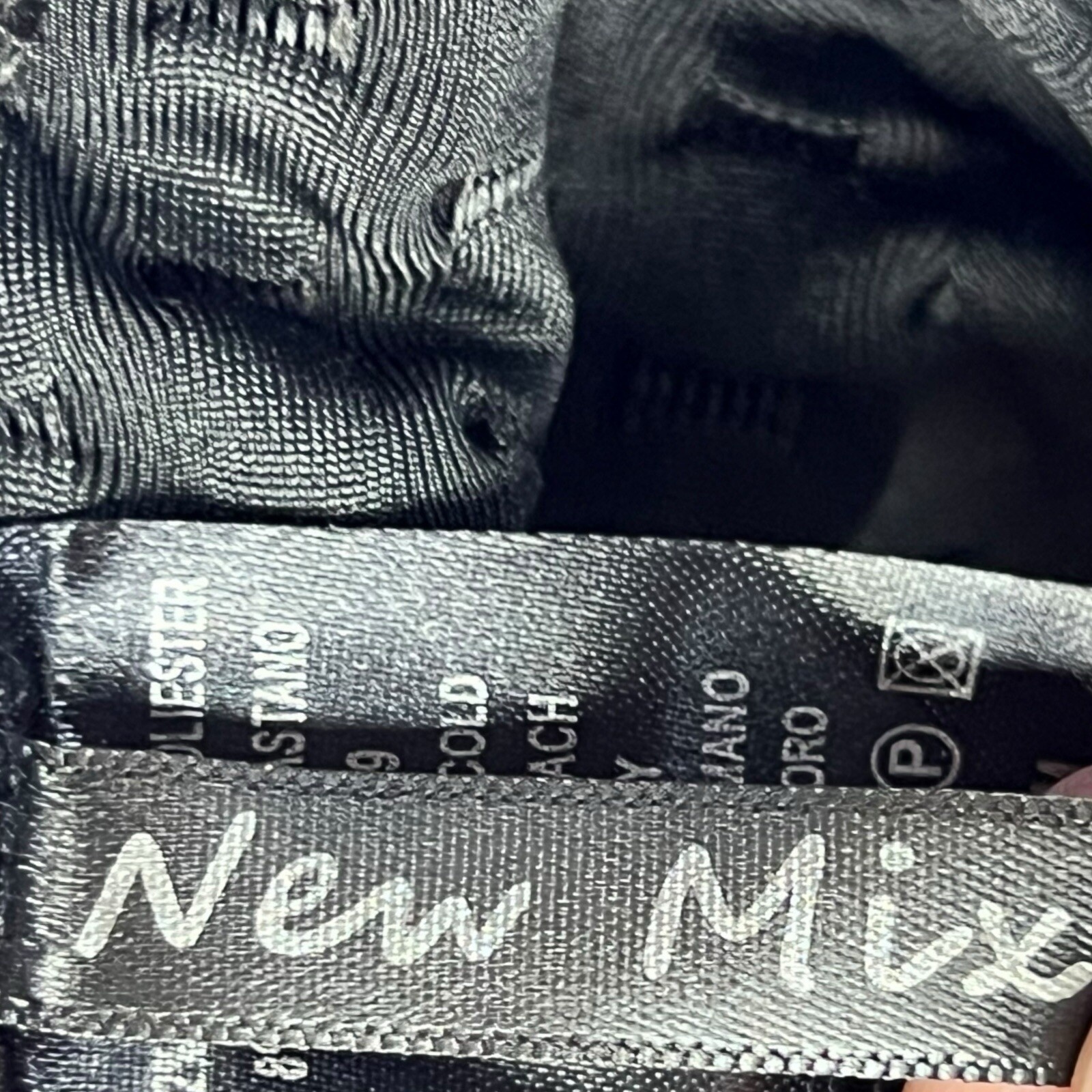 New Mix Crop Top S/M Black Drawstring Ruched Textured Stretch Trendy Casual Sexy