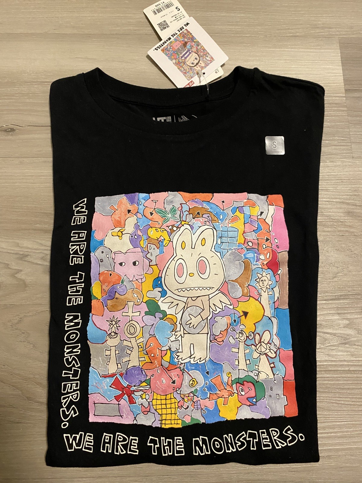 Uniqlo x POP MART UT T-Shirt THE MONSTERS LABUBU Black Japan US Seller S Small
