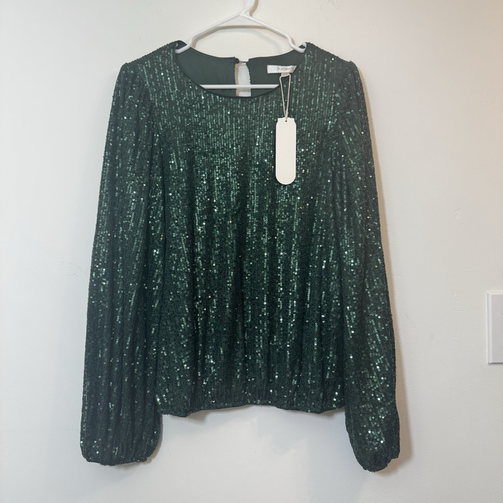 ANTHROPOLOGIE FLAT WHITE Sequin Crew Neck Top Size M Glam Party New