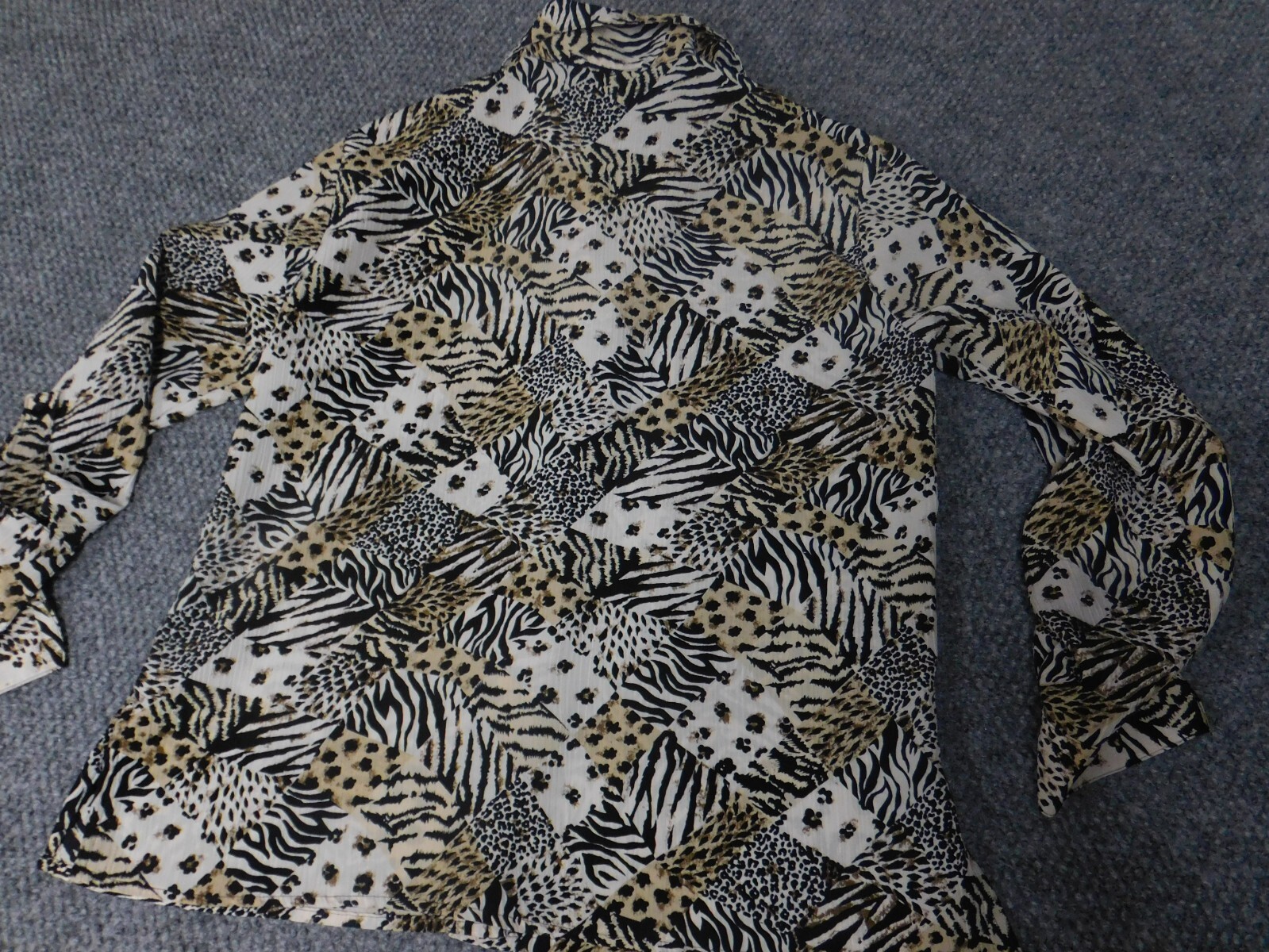Notations Womens Blouse Large brown nature button down