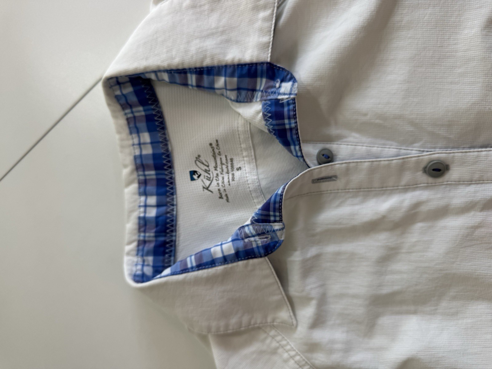 Kuhl Shirt Women’s Small White Long Sleeve Button Up Outdoor Hiking plaid Trim