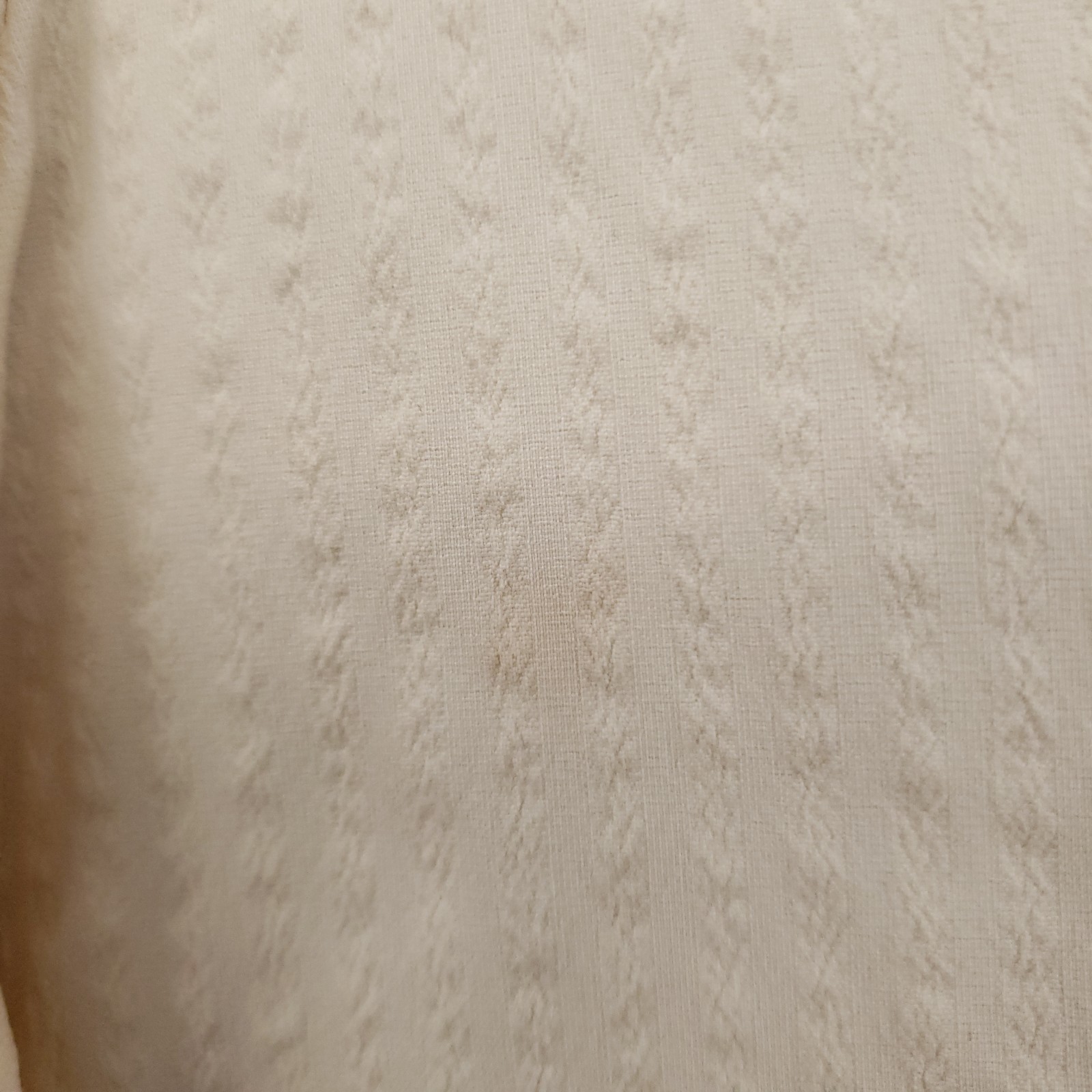 Vineyard Vines Performance V Neck Blouse Womens Medium Beige Textured Stretch