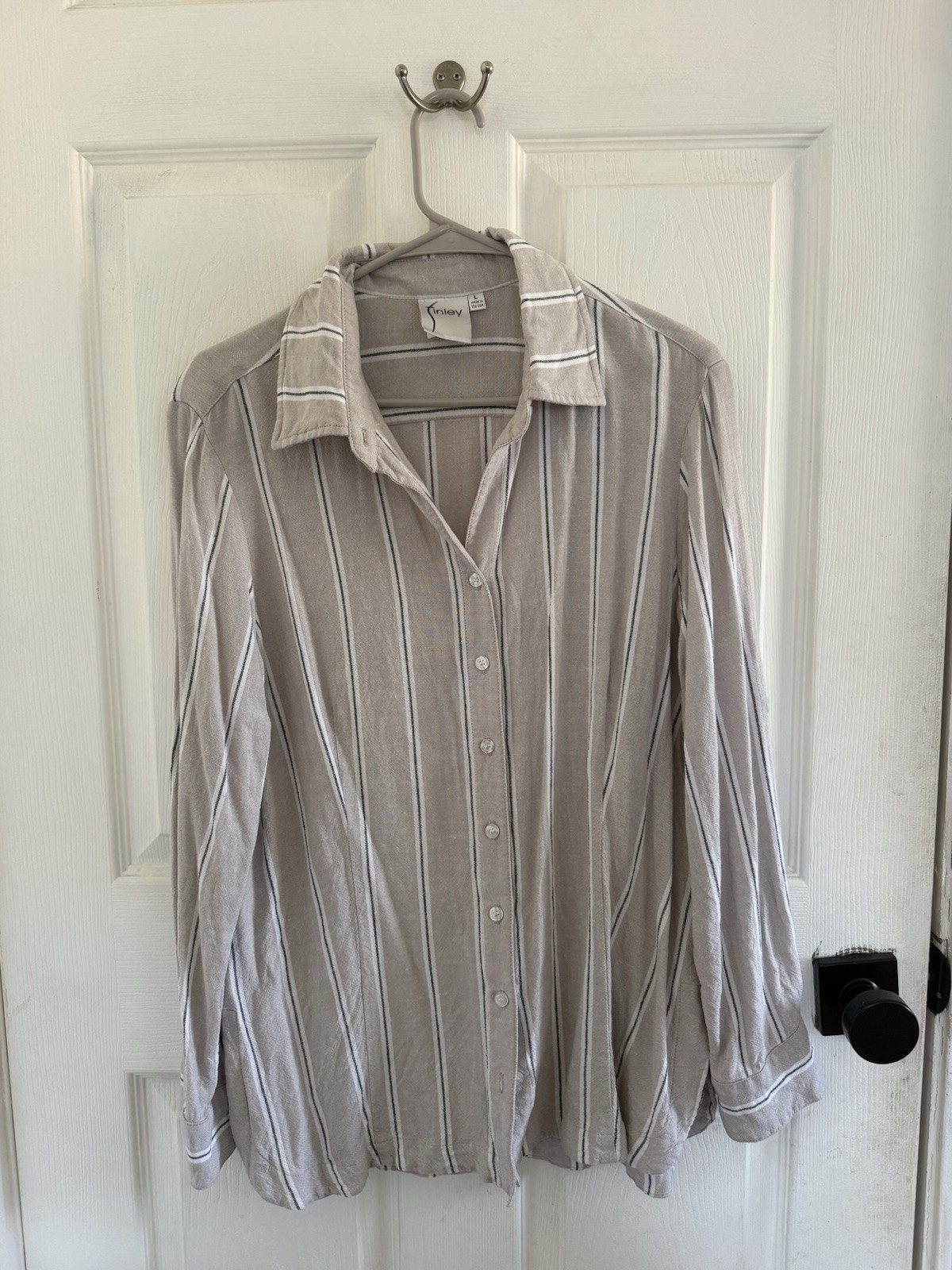 Finley Bohemian Stripe Button Front Shirt Womens L 70% Viscose 30% Linen USA