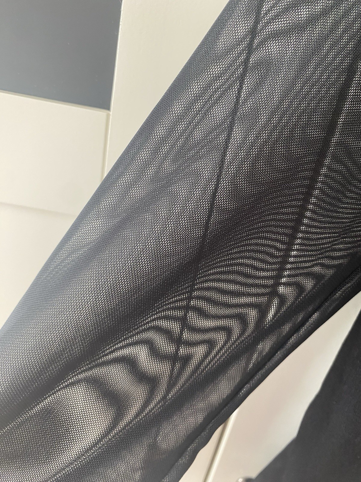 Black Crop Blaser – Mesh three quarter sleeves