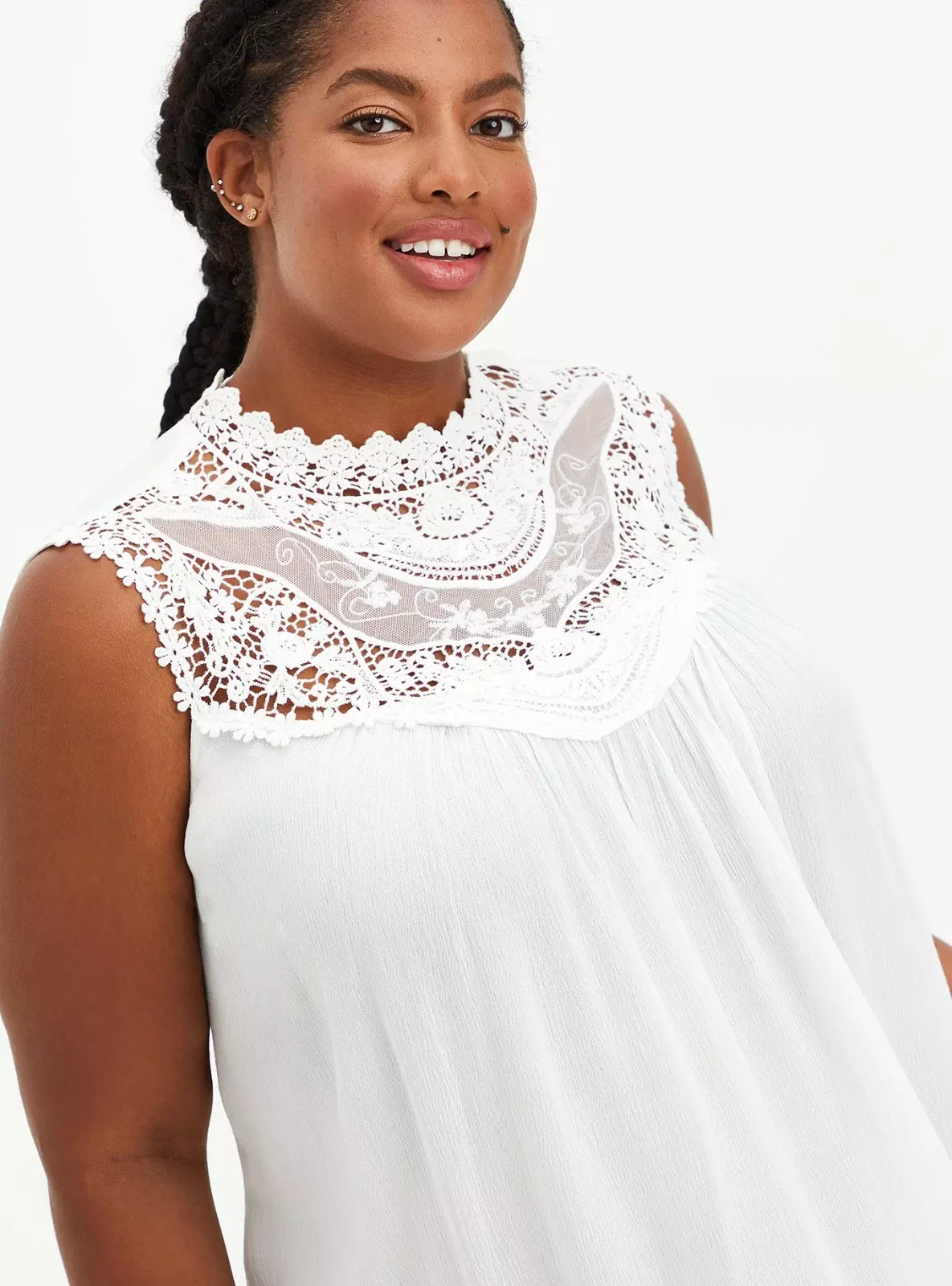 Torrid Plus 1X Crochet Lace Tank White Crinkle Gauze Sleeveless Flowy Top NWT